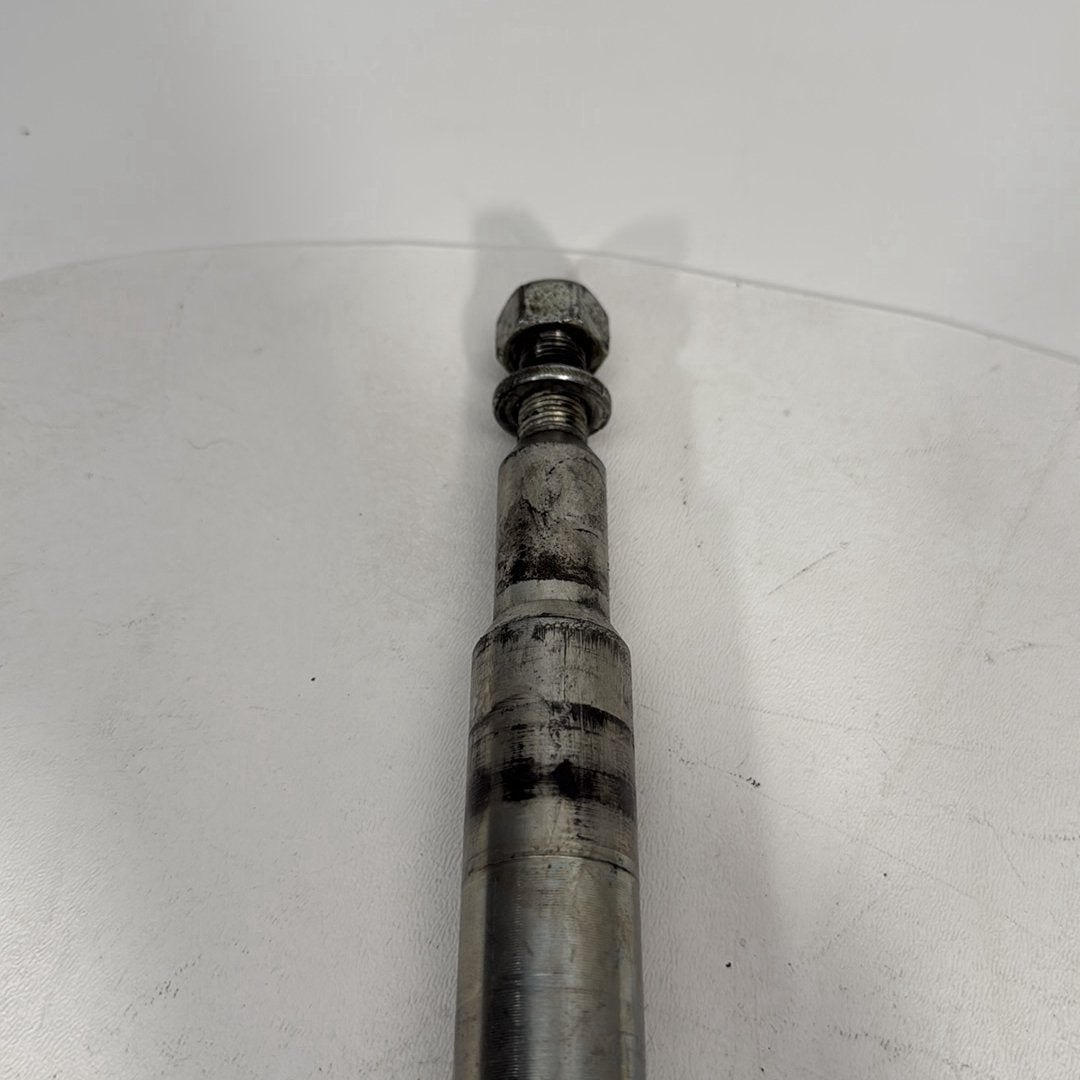 1999 - 2006 Harley-Davidson Touring Electra Glide Ultra Front Wheel Axle Bolt Shaft 43364-00