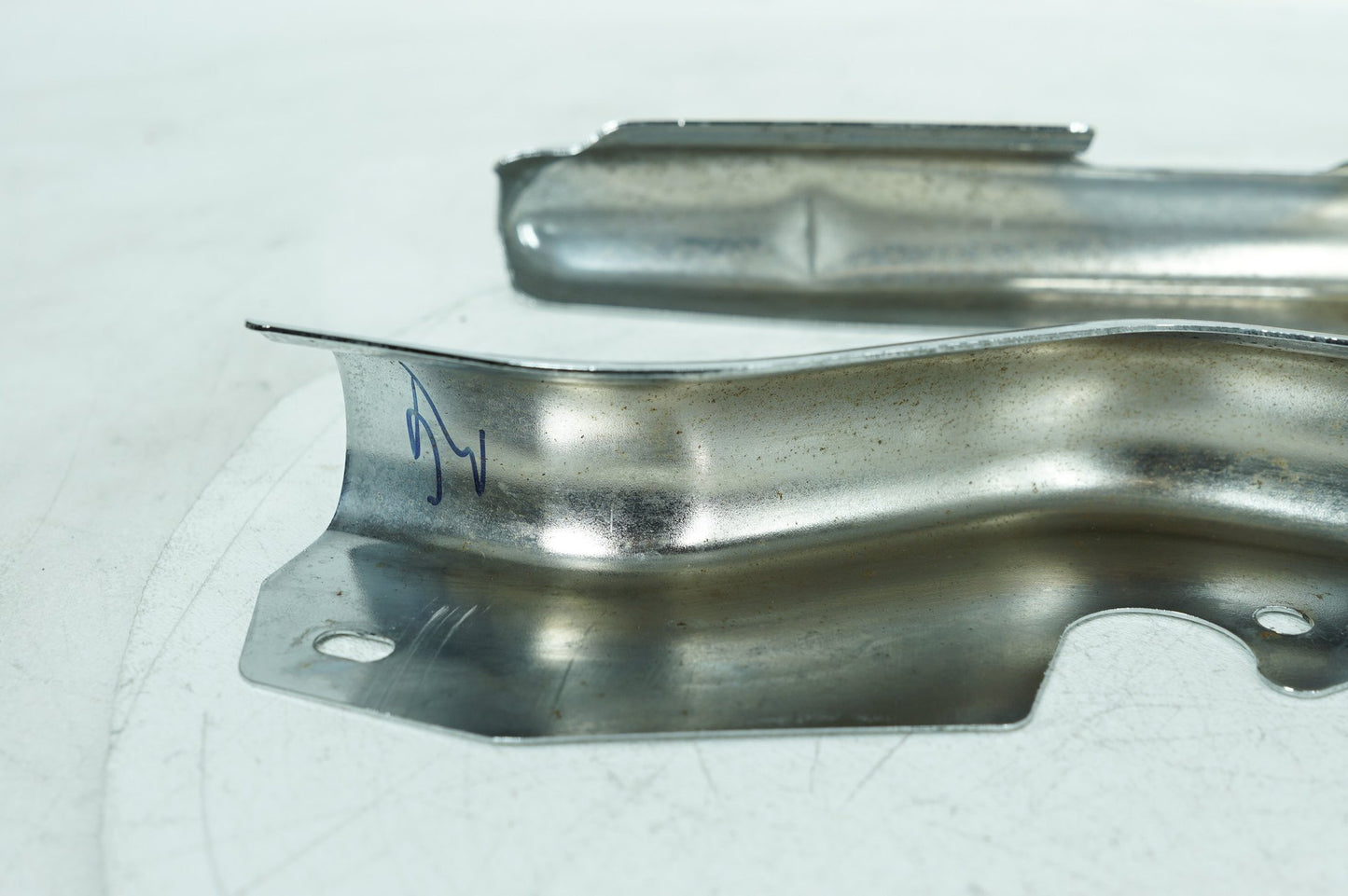 1999 - 2006 Harley-Davidson Touring Electra Ultra Classic Rear Left Right Fender Struts Bracket 47502-97