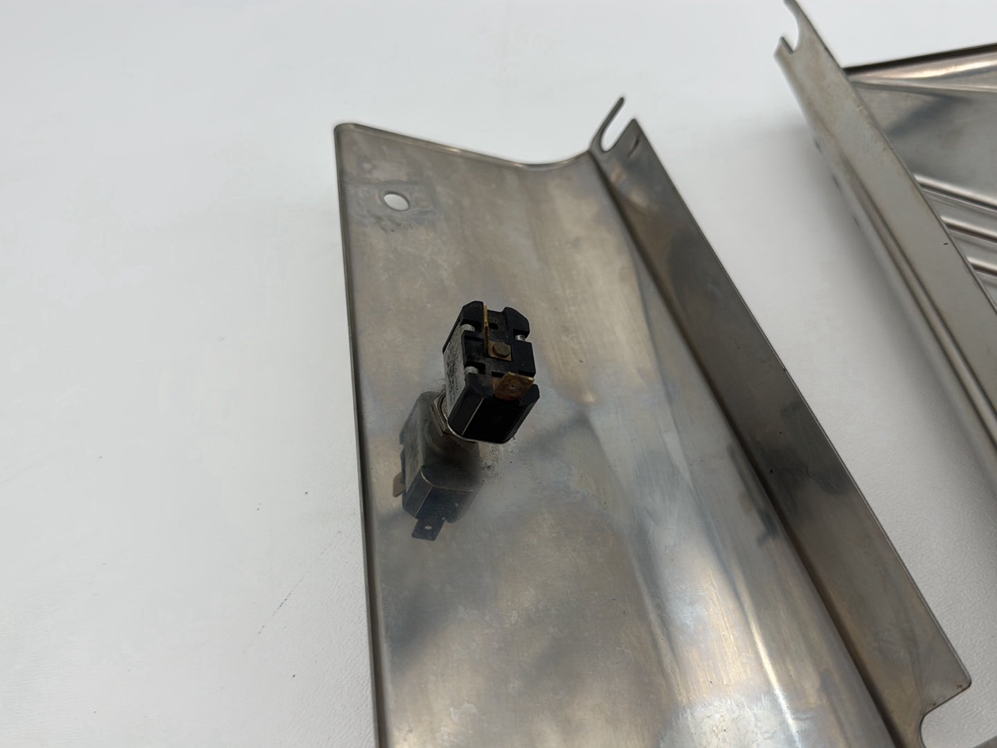 2007 Harley Softail Heritage Classic FLSTC OEM Front Left Right Fork Tube Slider Guard Covers