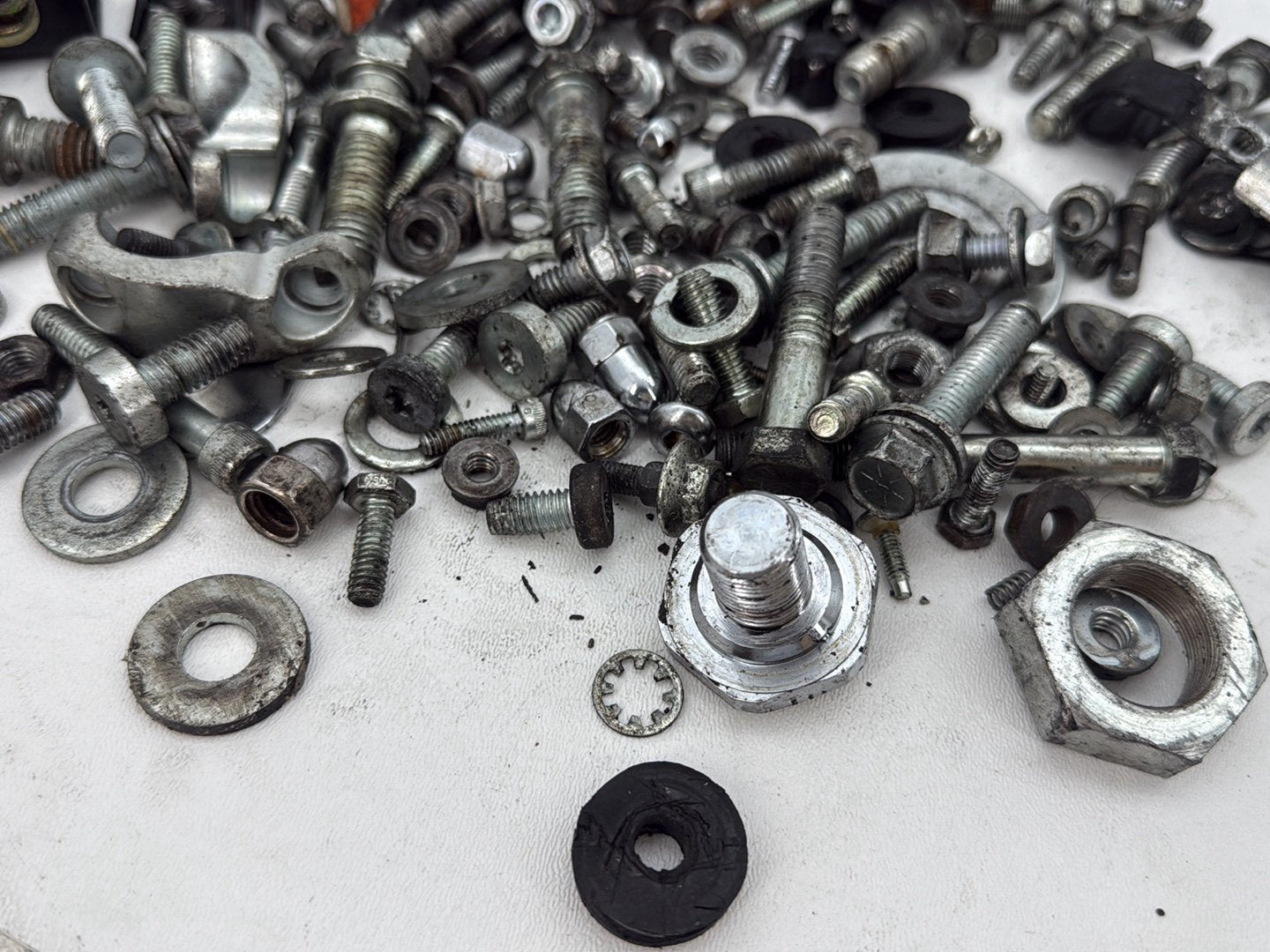 2006 Harley Road King Touring FLHRCI Classic OEM Hardware Bolts Nuts & Brackets