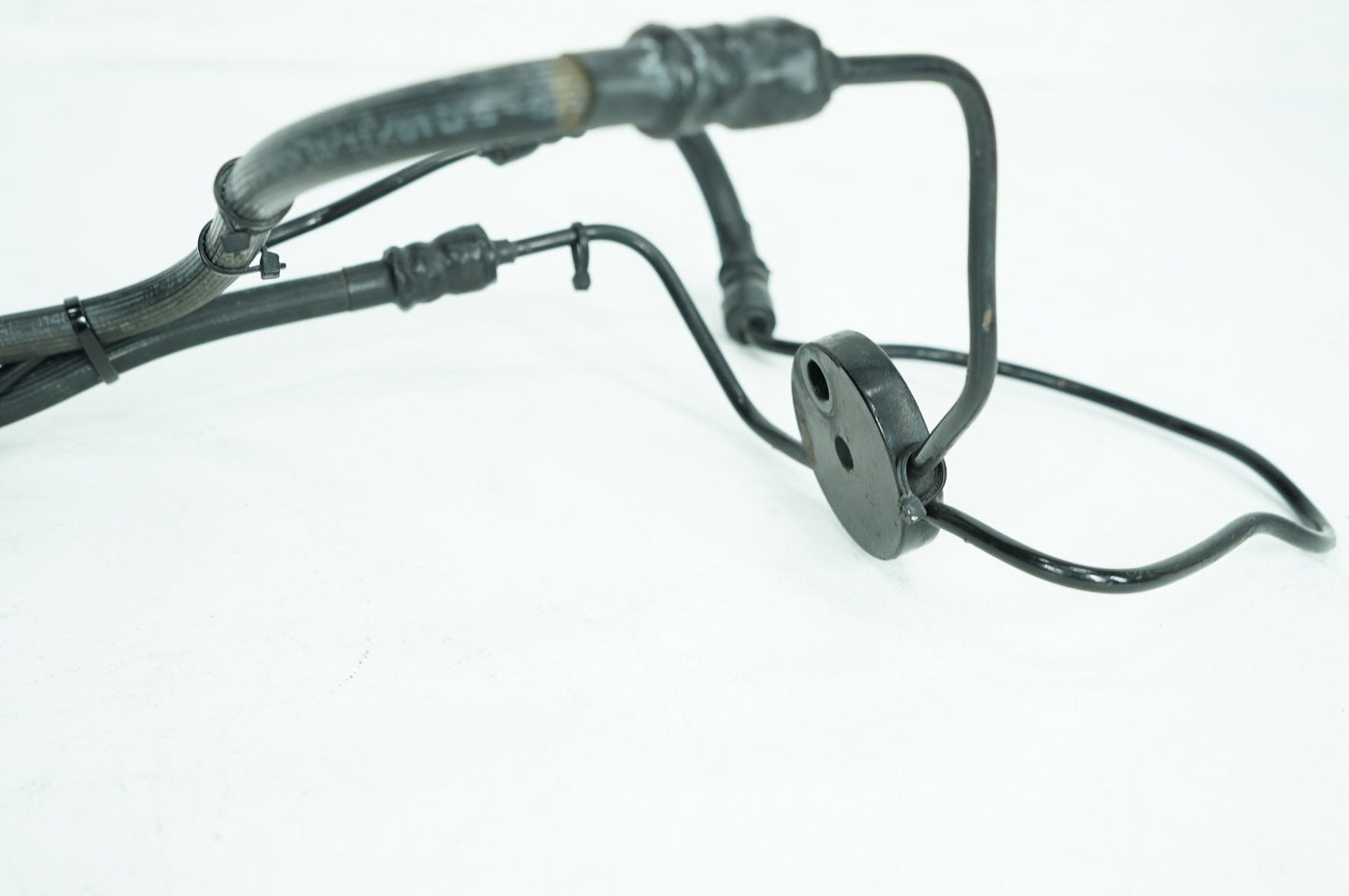 1999 - 2006 Harley-Davidson Touring Road King Front Brake Hose Line Pipe 43350-96C