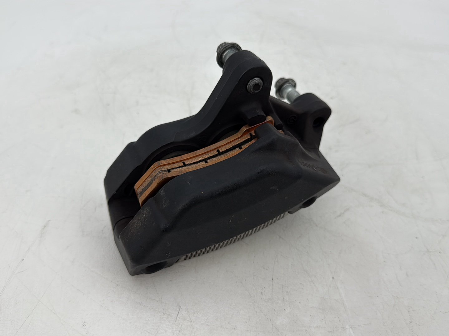 2008 Harley Touring FLHTCU Electra Glide Ultra OEM Front Right 1 Brake Caliper
