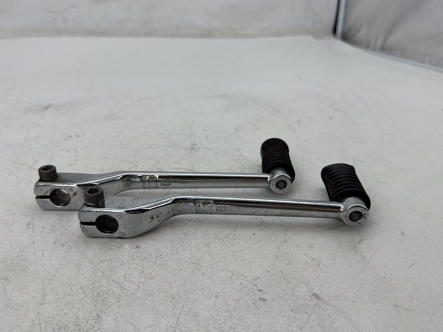 2007 Harley Street Glide Touring FLHX OEM Gear Shifter Lever Pedal
