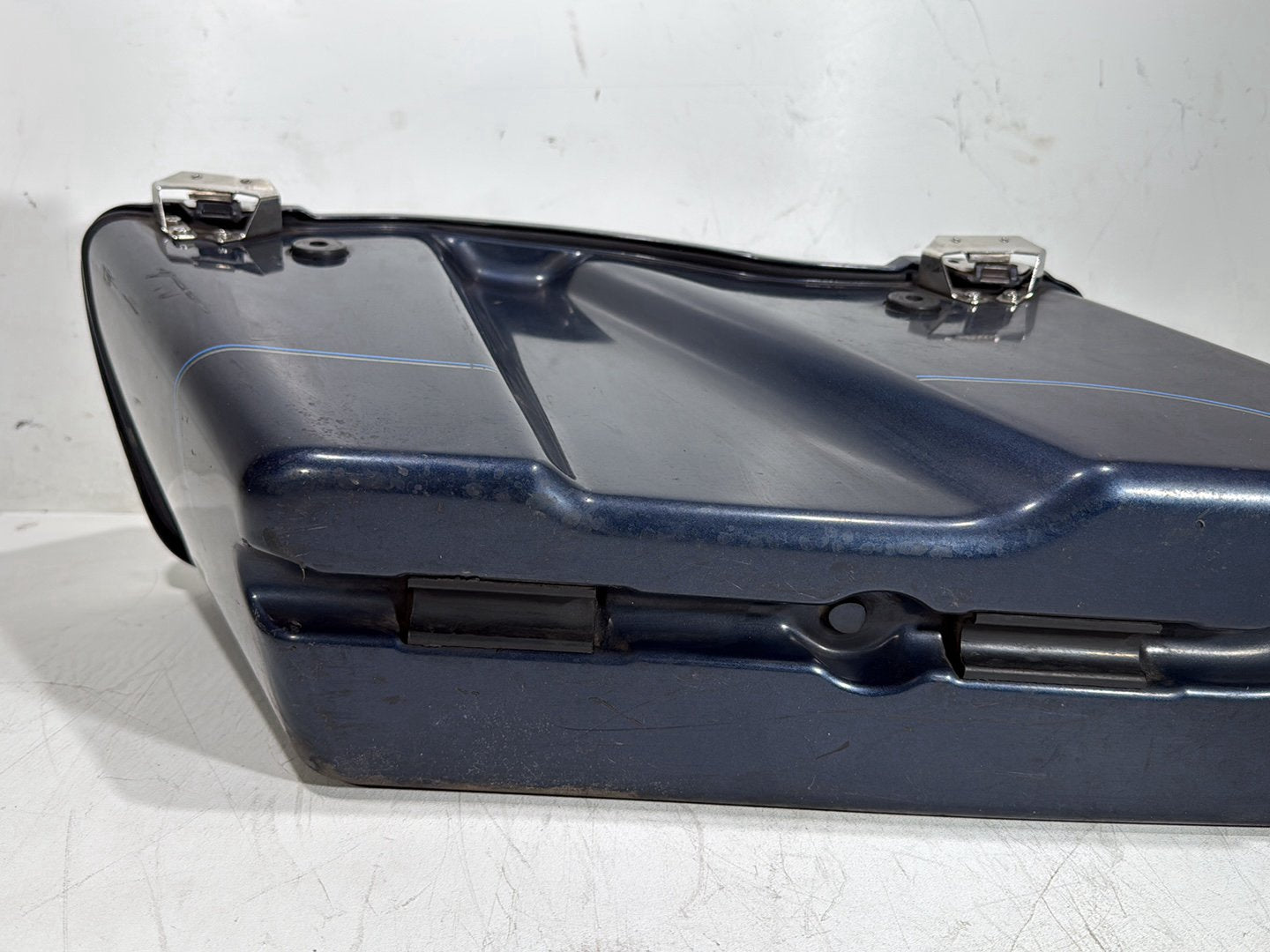 2008 Harley Road King Touring FLHR OEM Right 1 Saddlebag Luggage NO Key