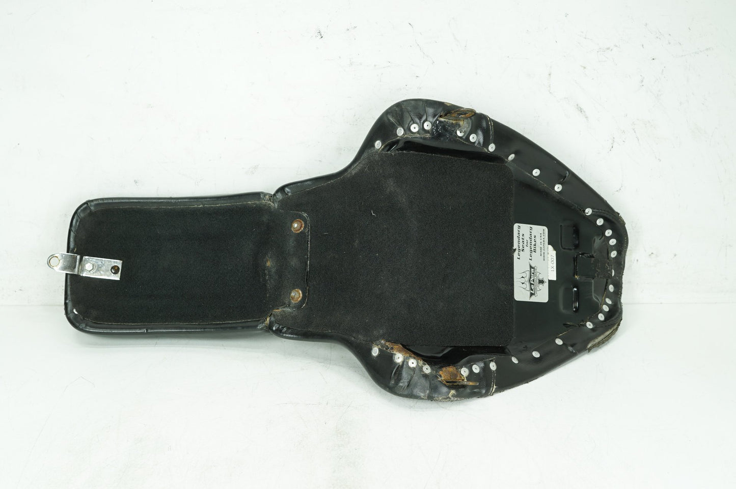 1999 - 2006 Harley-Davidson Softail Fat Boy Passenger Driver Seat Saddle Le Pera P293908