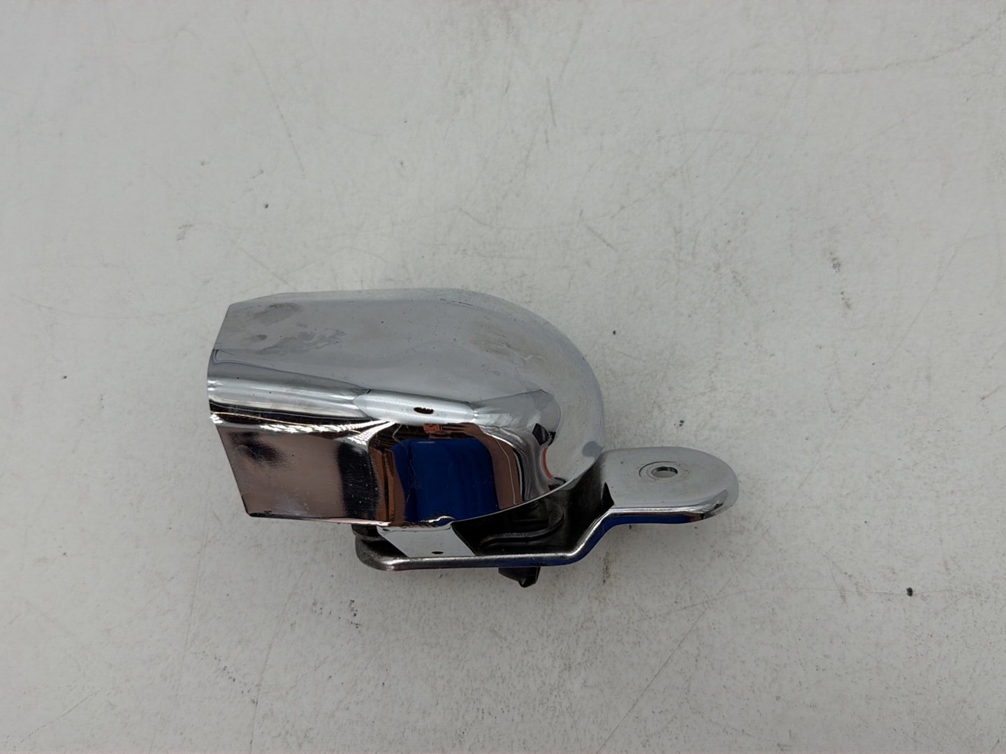 1984 - 1998 Harley-Davidson Touring Electra Glide Classic Horn Signal Klaxon Chrome Cover 69012-93A
