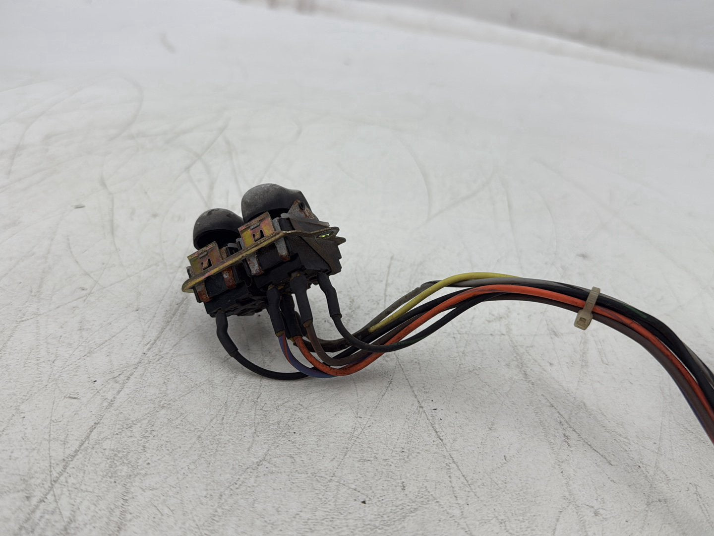 2013 Harley Forty-Eight Sportster 1200X OEM Inner Fairing Wire Wiring Harness Switch