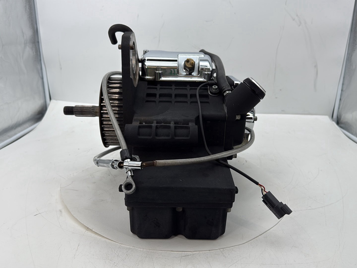 2005 Harley Touring FLHRCI Road King Classic OEM 5 Speed Transmission Gearbox