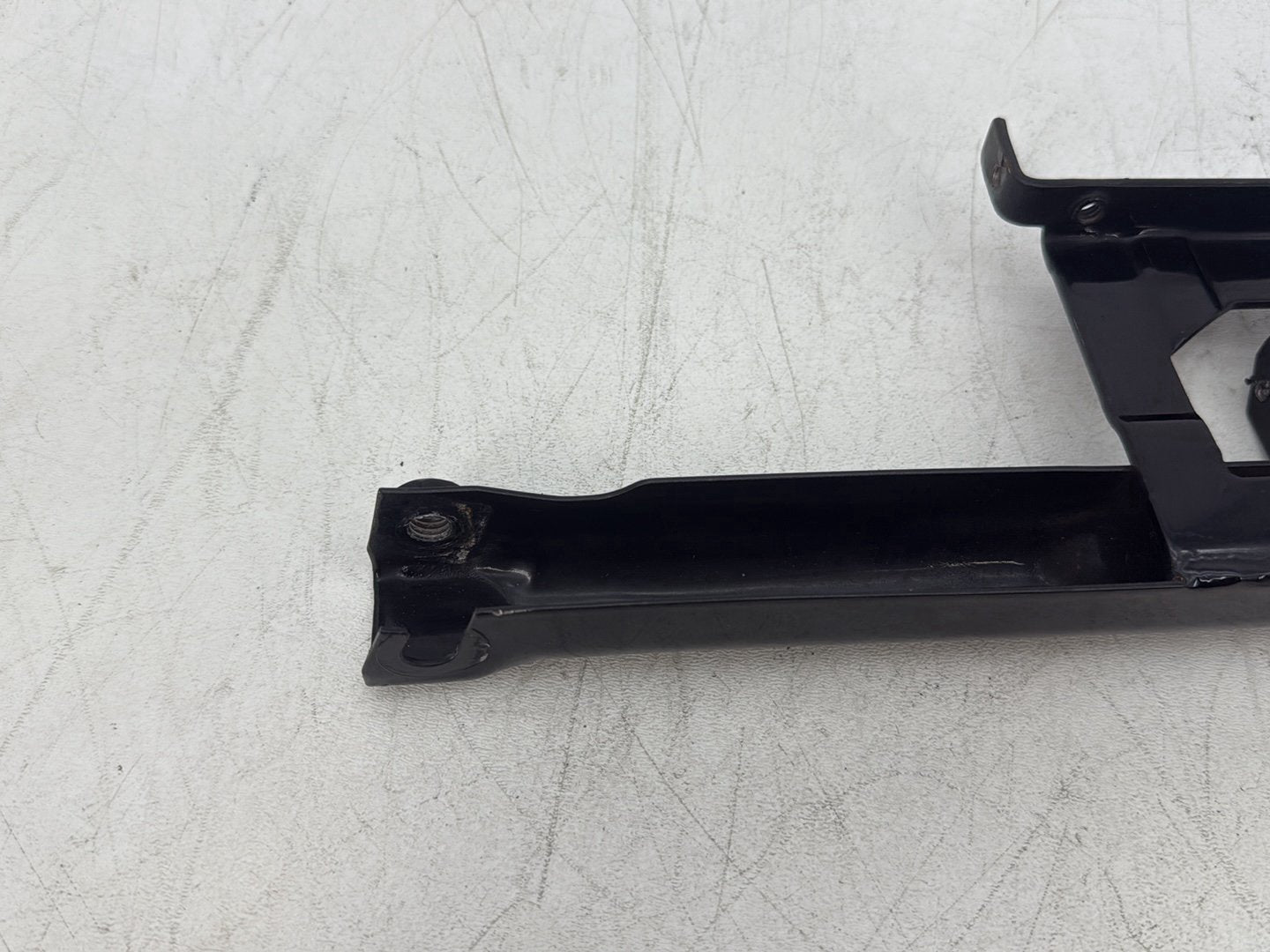 2006 Harley Softail FLSTCI Heritage Classic OEM Seat Bracket Mount Support Mounting