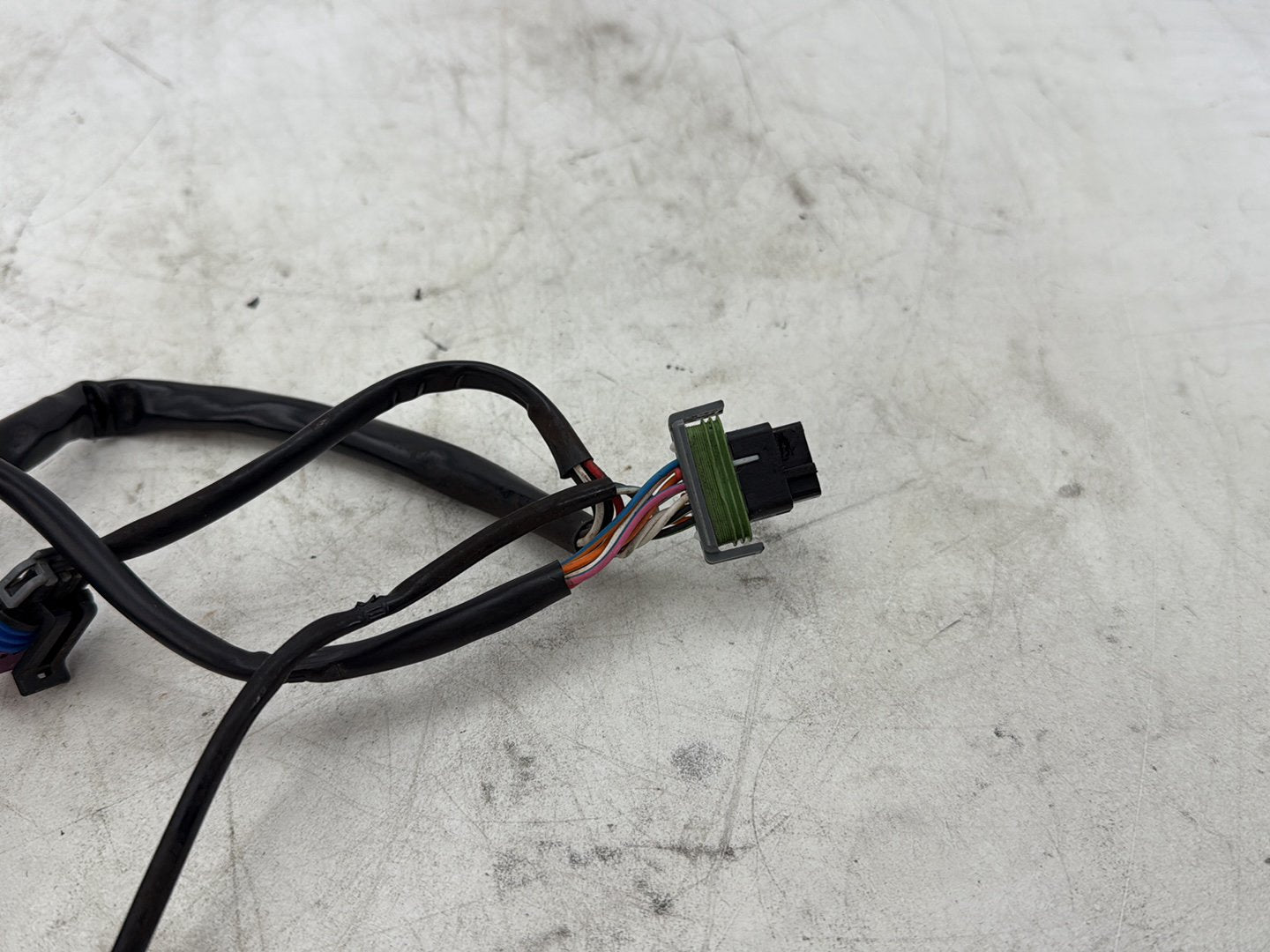 2012 Harley Dyna FXDF Fat Bob OEM Dash Indicator Lamp Wire Plug In