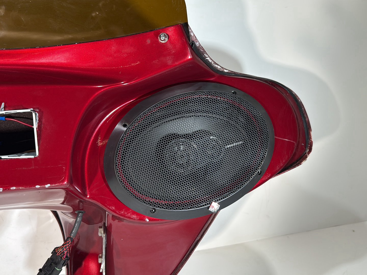 1986 - 1998 Harley-Davidson Softail Heritage Classic Front Outer Batwing Fairing Cover 58236-96