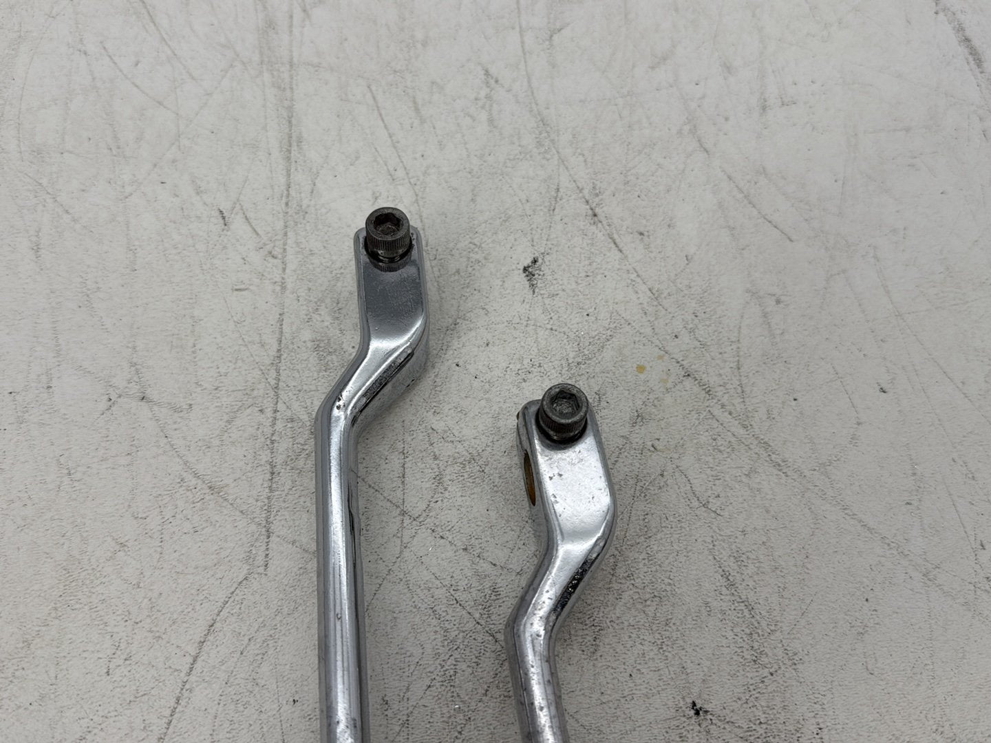 2006 Harley Softail FLSTCI Heritage Classic OEM Gear Shifter Lever Pedal Pedals