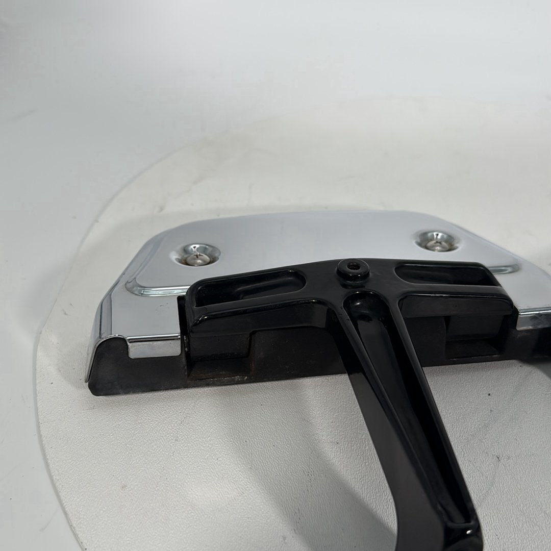 1999 - 2006 Harley-Davidson Touring Electra Glide Classic Left & Right Passenger Floorboard Foot Rest 52719-93B
