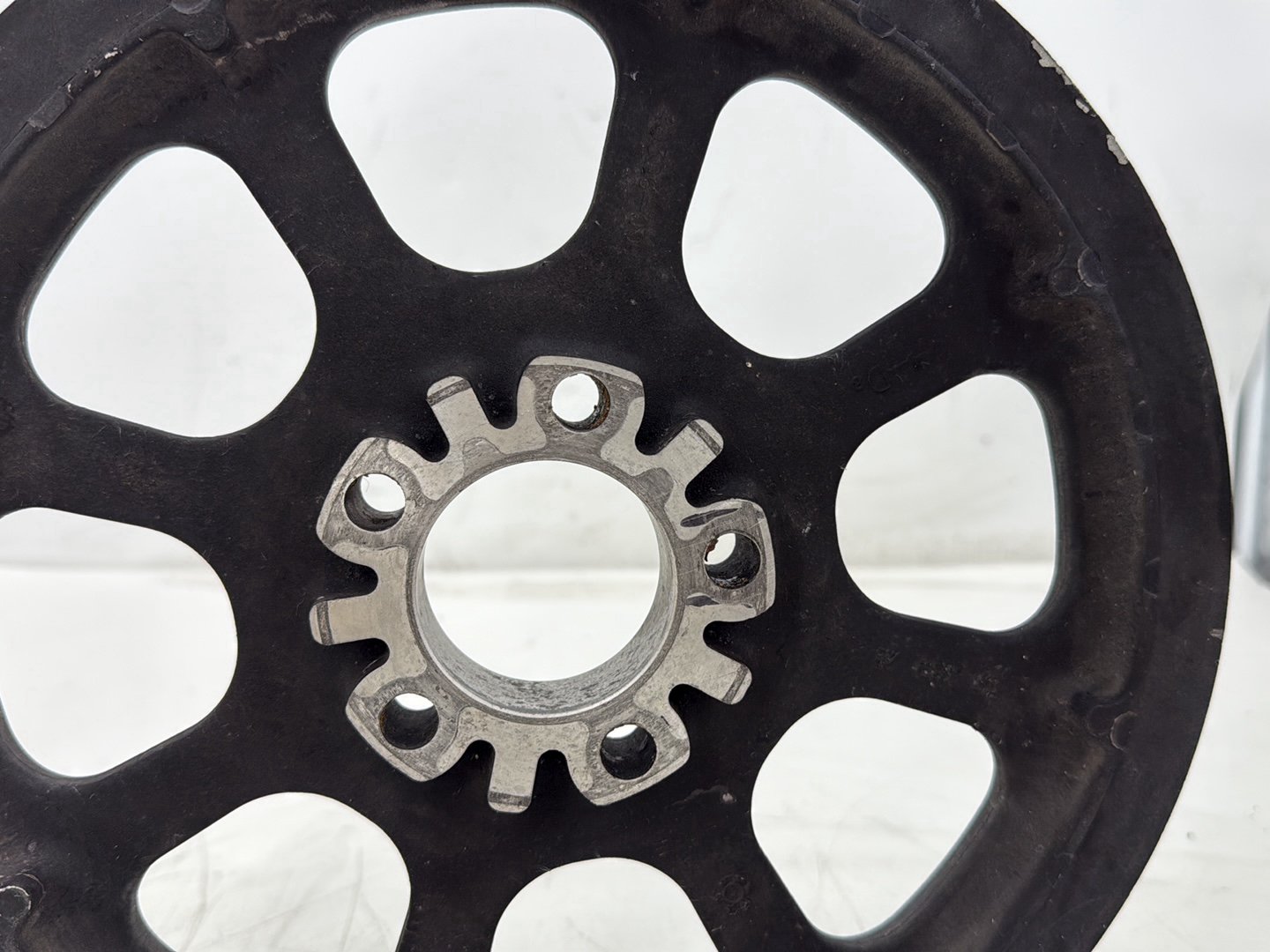 2005 Harley Heritage Softail Classic OEM Rear Driver Pulley Sprocket 70T 1-1/8"