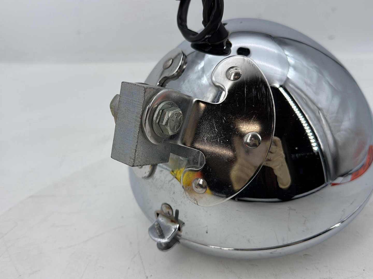1999 - 2006 Harley-Davidson Softail Heritage Headlight Headlamp Head Light Halogen 69748-05