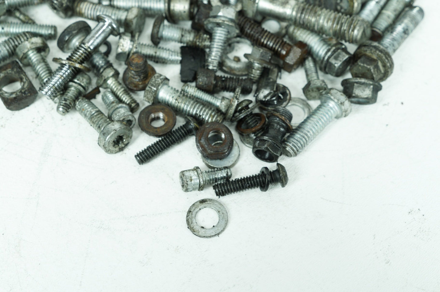 2007 - 2012 Harley-Davidson Touring Street Glide Hardware Bolts Nuts & Brackets