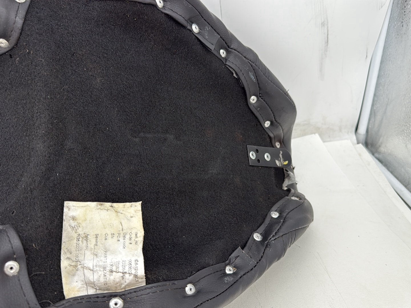 2011 Harley Softail FLSTFB Fat Boy OEM Passenger Rider Driver Seat Saddle