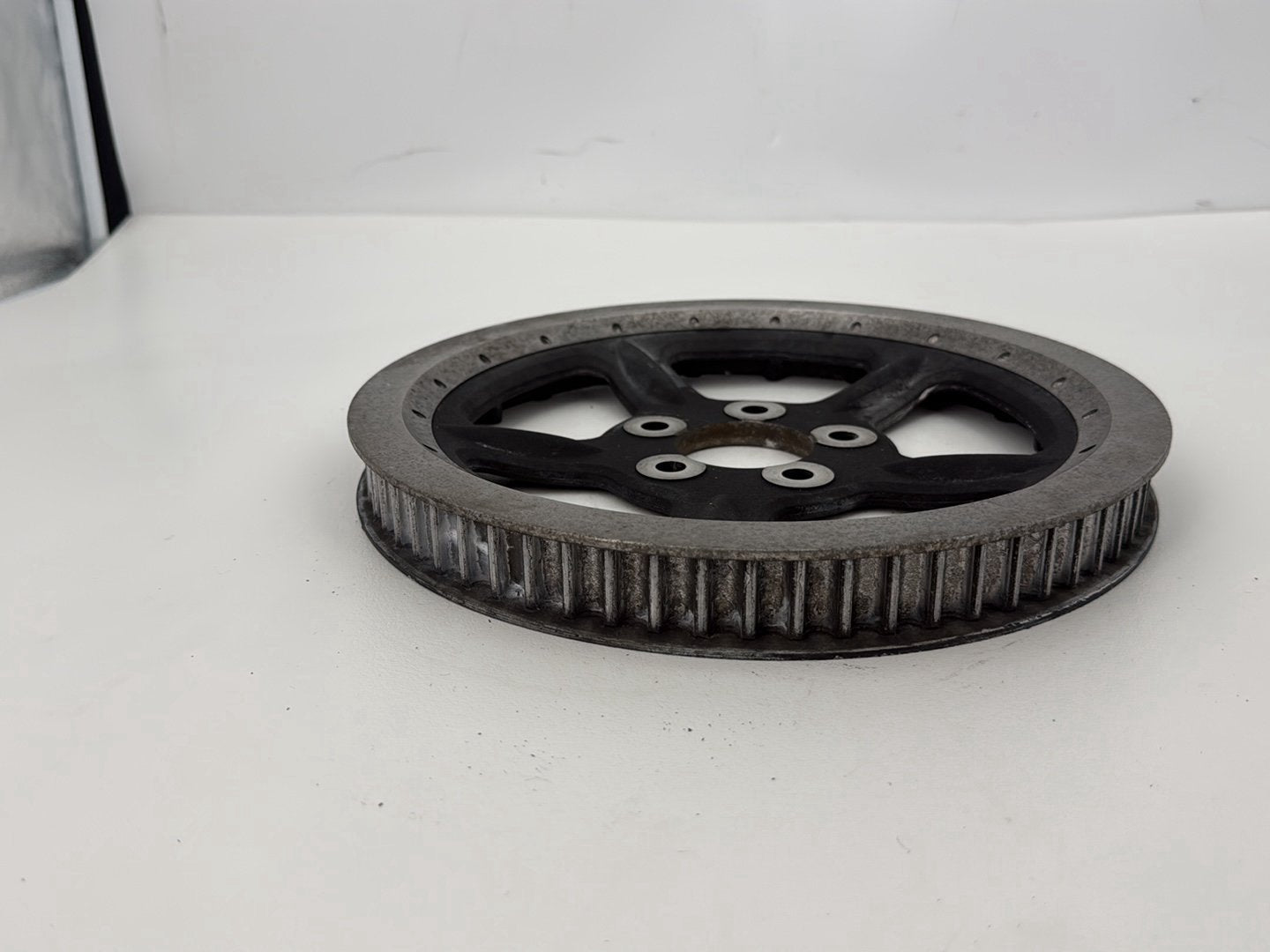 2014 Harley Sportster XL883L 883 SuperLow OEM Rear Driver Pulley Sprocket 68T 1"