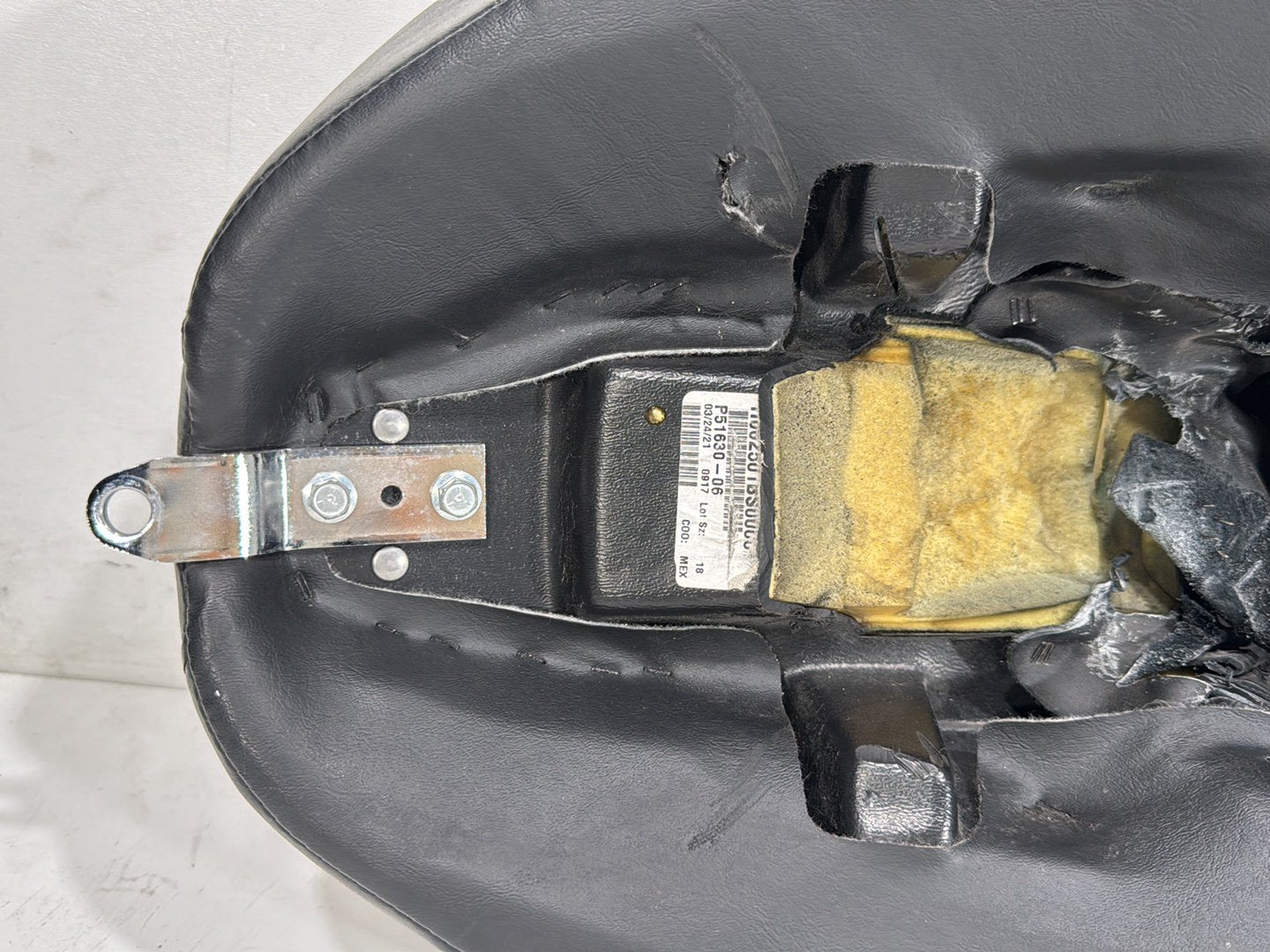2006 Harley Street Glide Touring FLHXI OEM Passenger Rider Driver Seat Saddle
