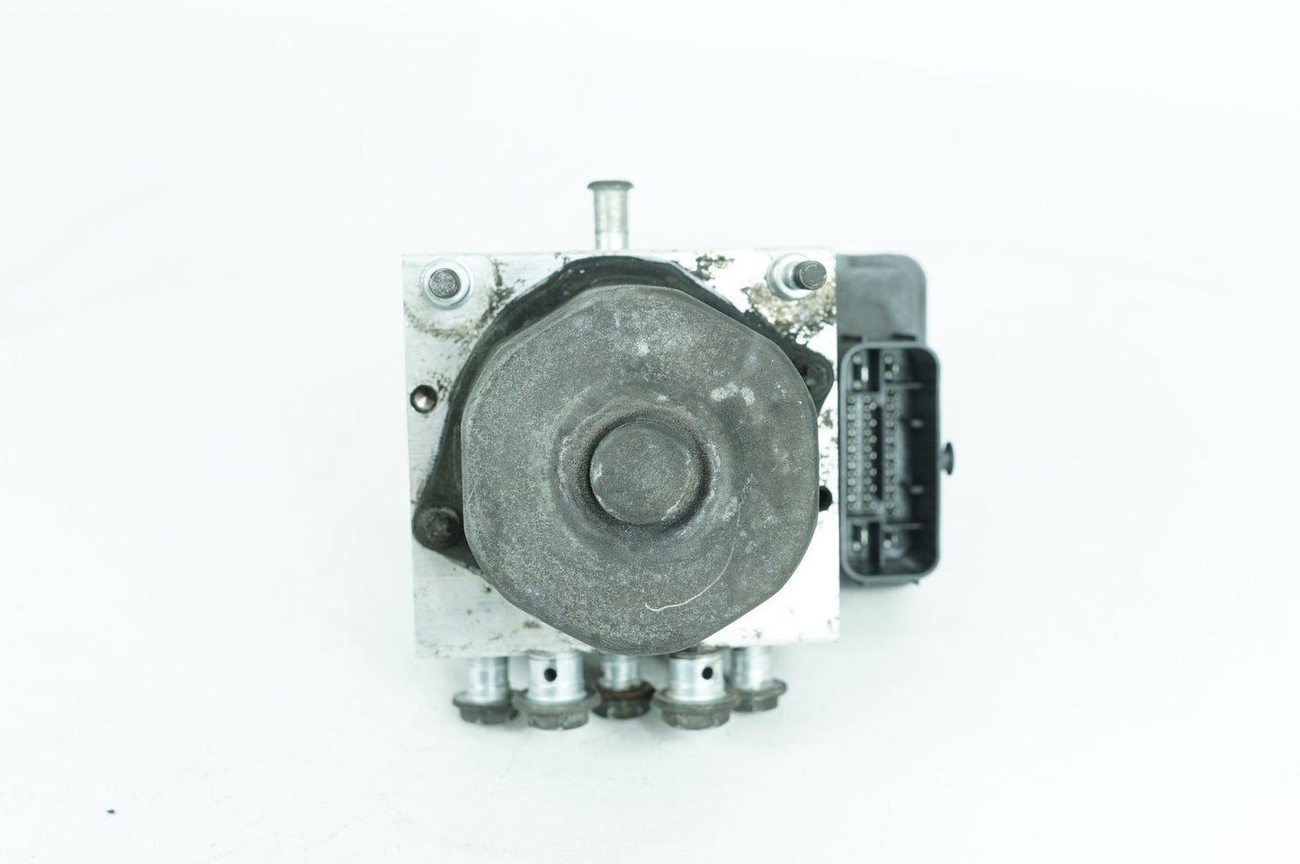 14 Harley Touring FLHTK Electra Glide Ultra OEM ABS Brake Pump & Control Module