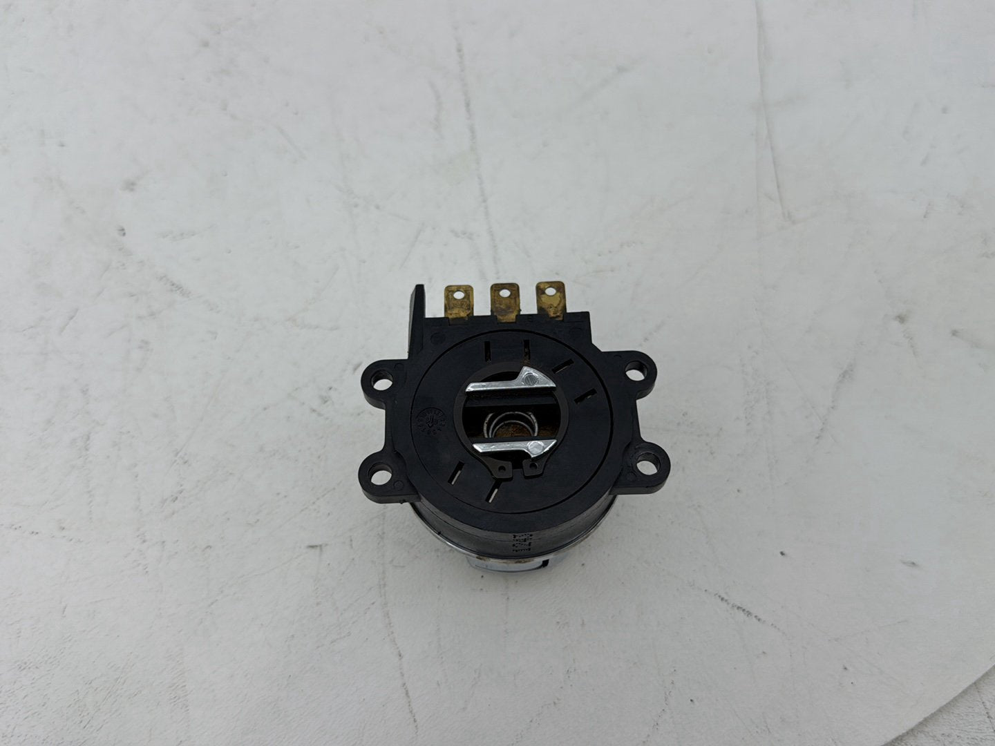 1999 - 2006 Harley-Davidson Touring CVO Screamin Eagle Road King Ignition Switch Cylinder Barrel Lockset NOKey 71313-96A