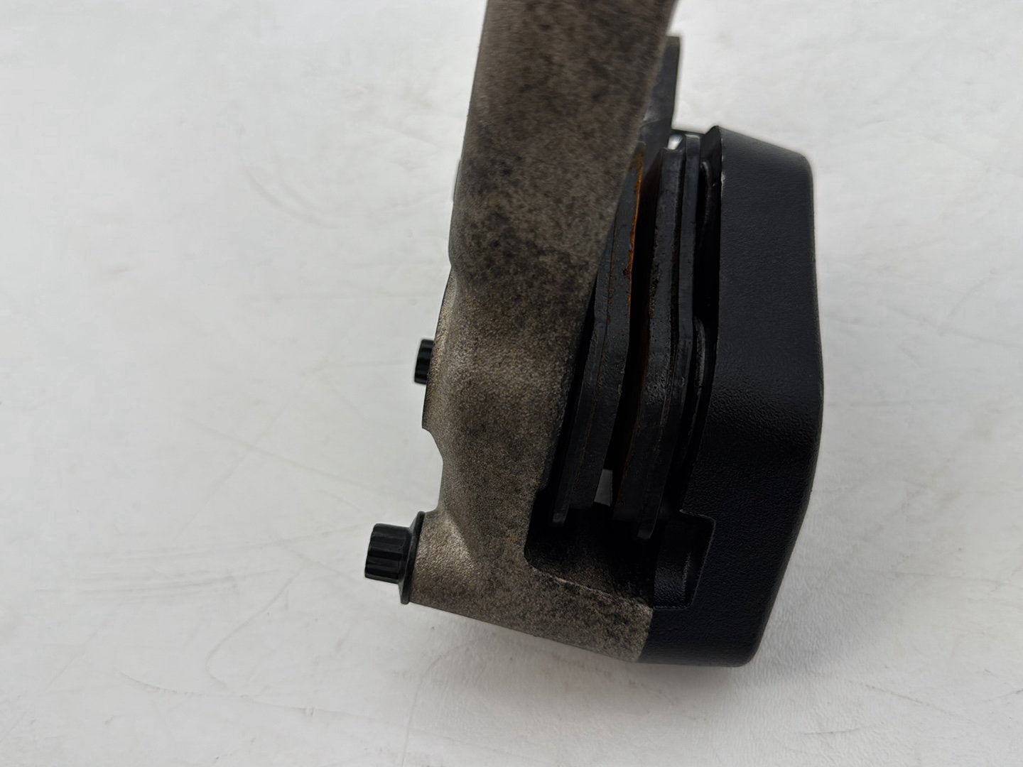 1999 - 2006 Harley-Davidson Touring Road King Classic Rear Back Brake Caliper 44080-02C