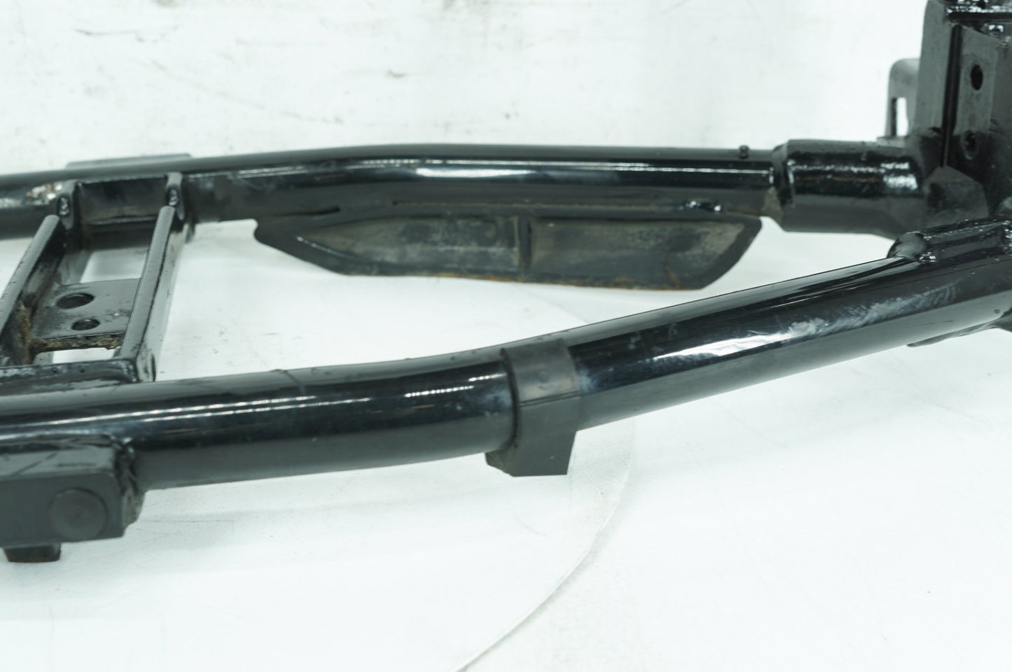 1999 - 2006 Harley-Davidson Dyna Low Rider Body Main Frame Chassis SLVG 47427-04BHP