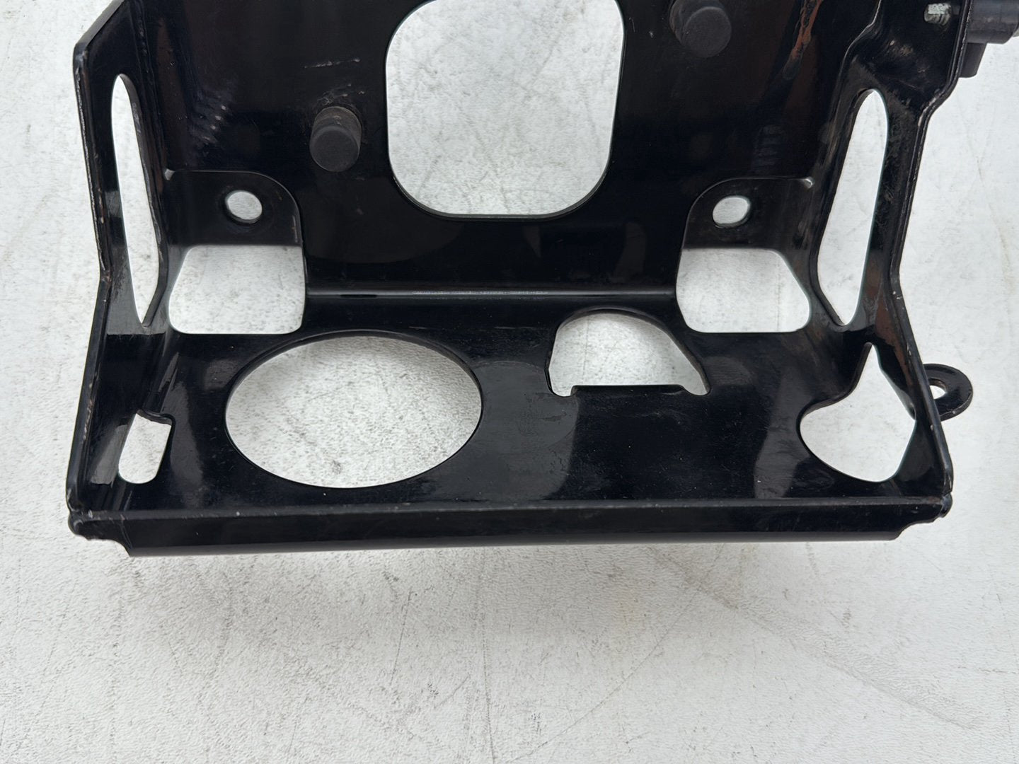 2001 Harley Sportster 883 Hugger XLH883 OEM Battery Tray Bracket Holder Carrier