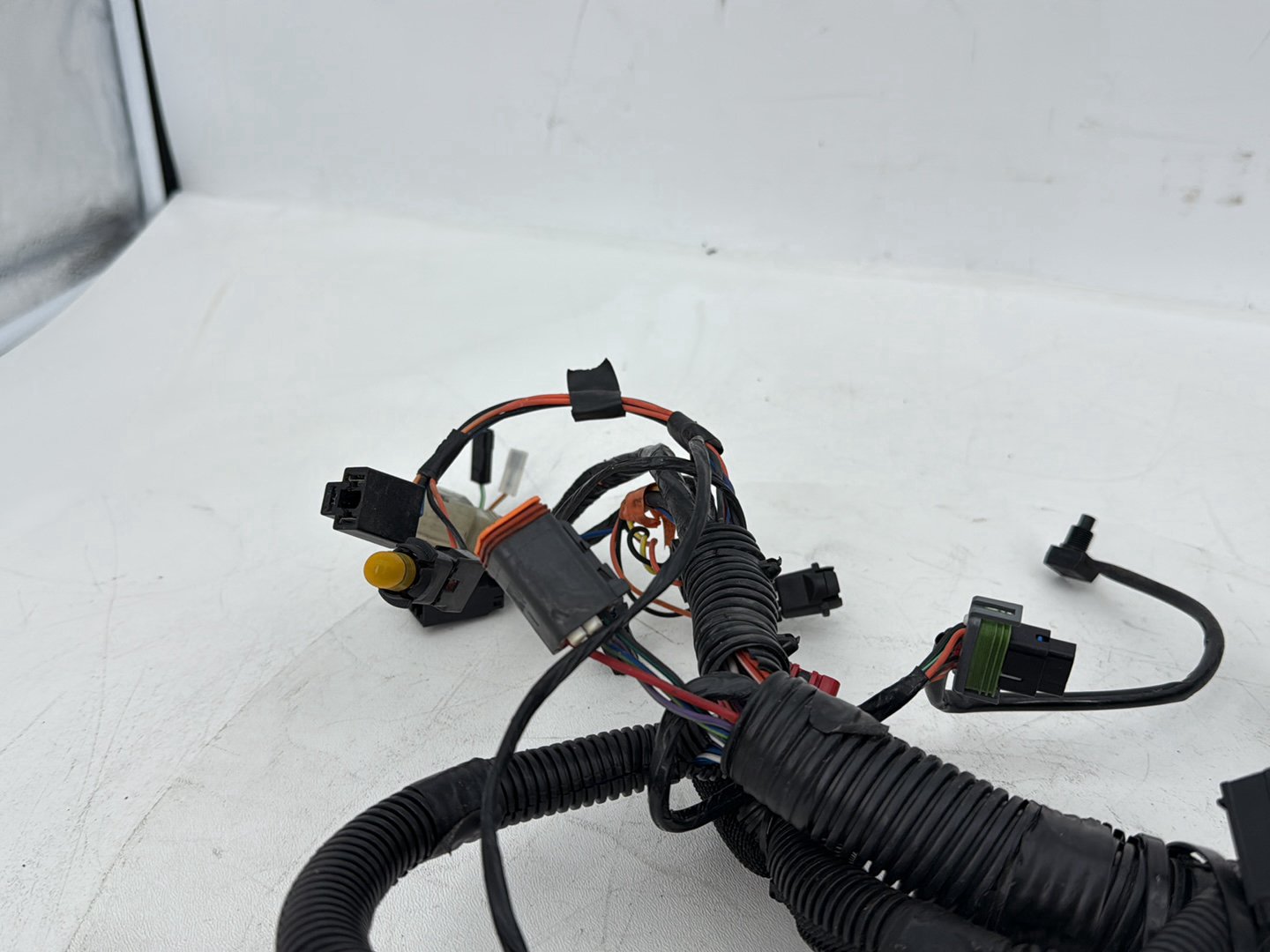 2007 - 2012 Harley-Davidson Touring Electra Glide Ultra Front Sub Wiring Harness Loom Interconnect 70232-07