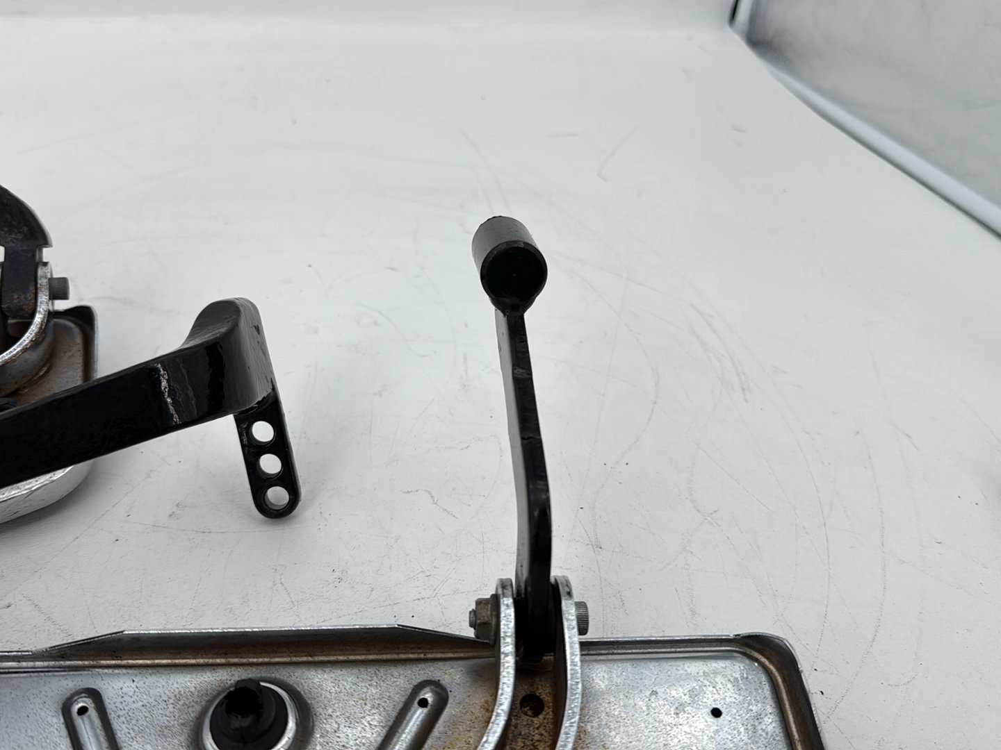 2007 - 2012 Harley-Davidson Touring Electra Glide Ultra Left Right Driver Floorboard Foot Rest 50621-06