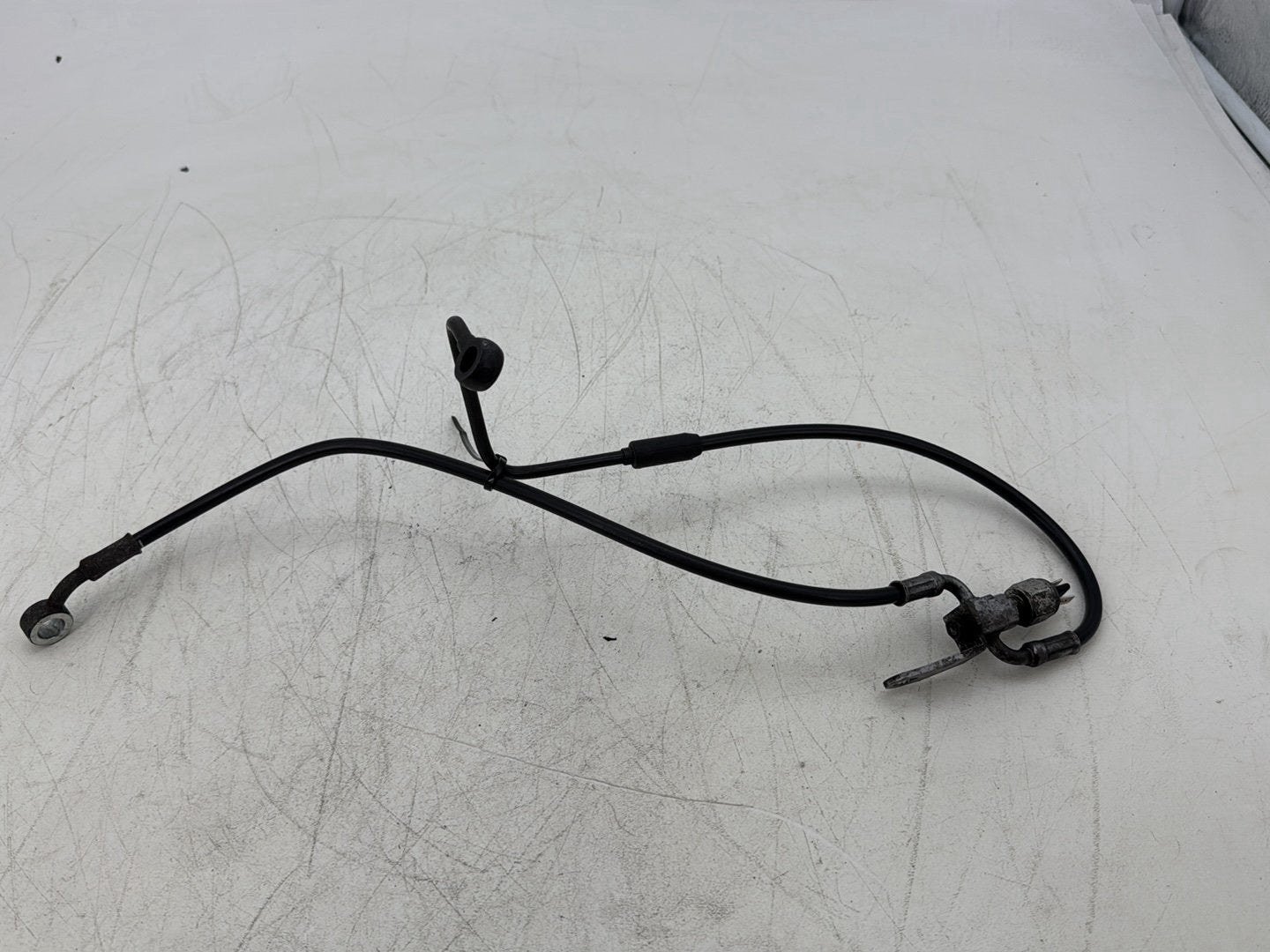 2011 Harley Softail FLSTFB Fat Boy OEM Rear Brake Hose Line Pipe ABS