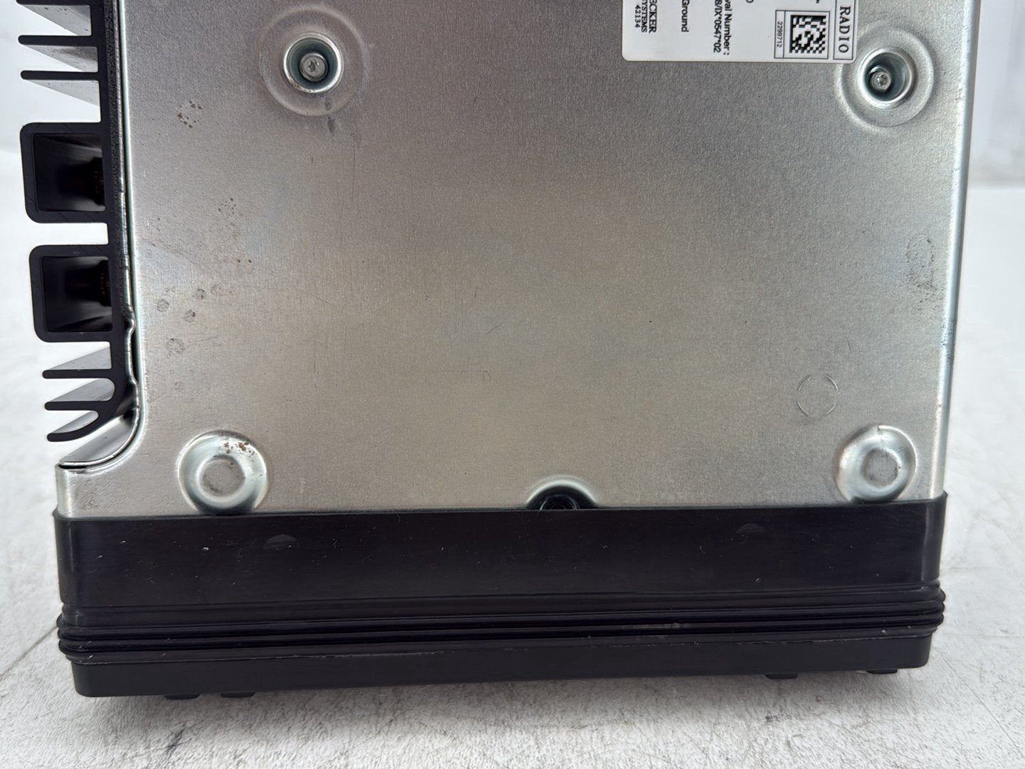 2009 Harley Street Glide Touring FLHX OEM Harman Kardon AM FM CD Radio Player