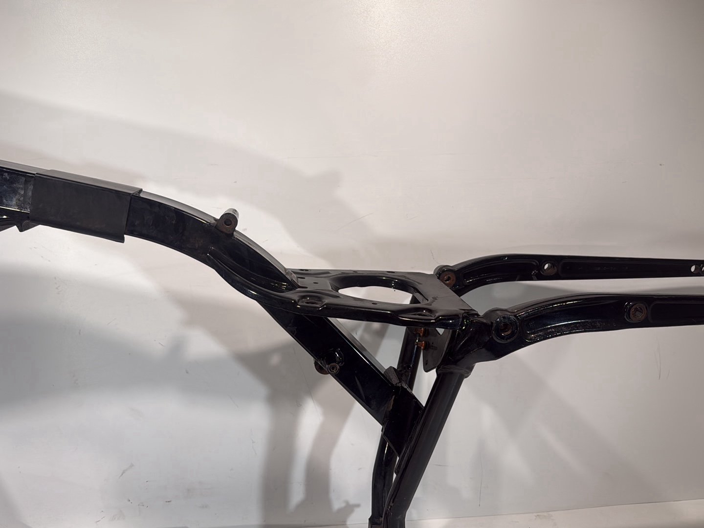 1999 - 2006 Harley-Davidson Dyna Super Glide Body Main Frame Chassis CLN CLR 47463-06BHP