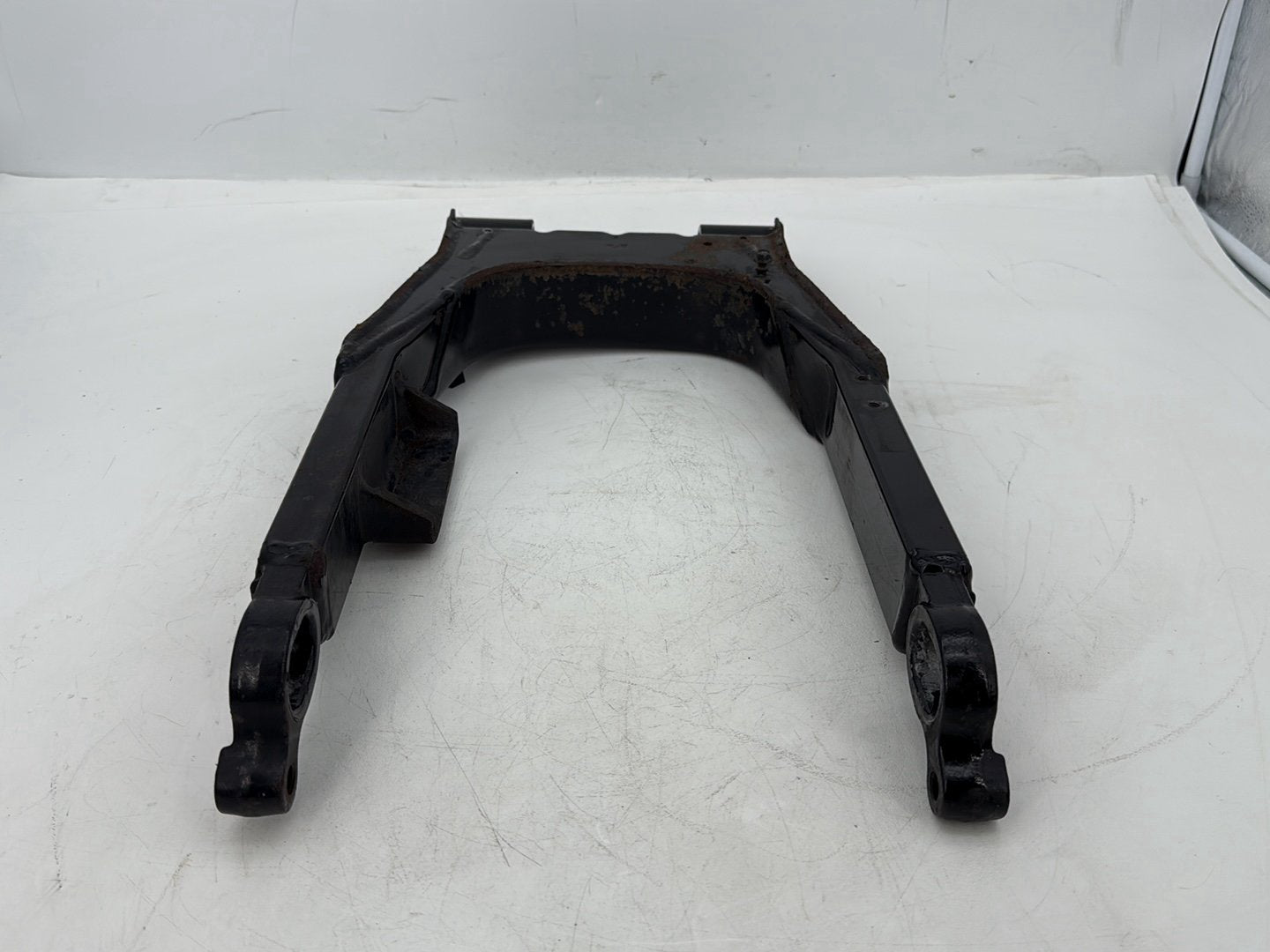 2008 Harley Touring FLHTCU Electra Glide Ultra OEM Rear Fork Swingarm Swing Arm