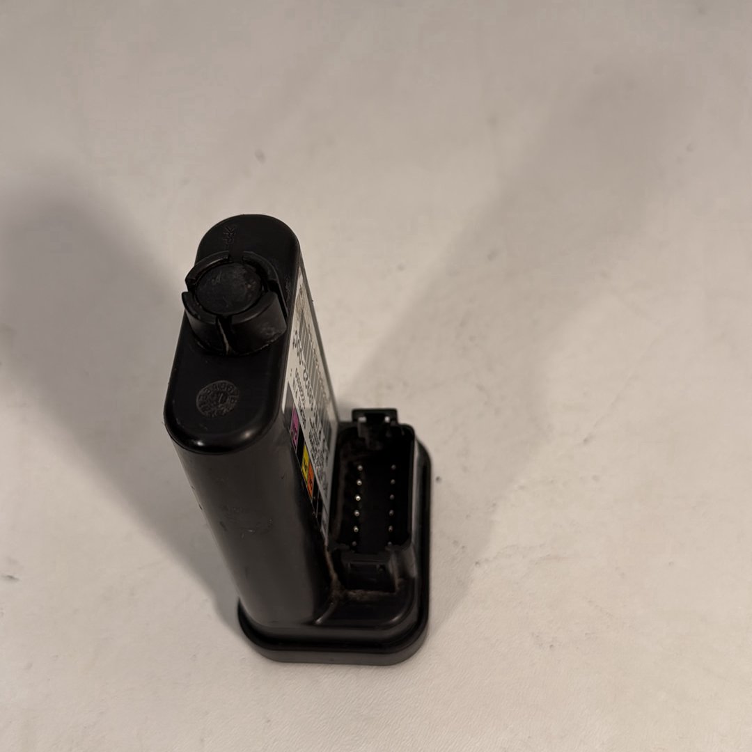 1999 - 2006 Harley-Davidson Touring Electra Glide Ultra Turn Signal Security Module TSSM 68922-00C