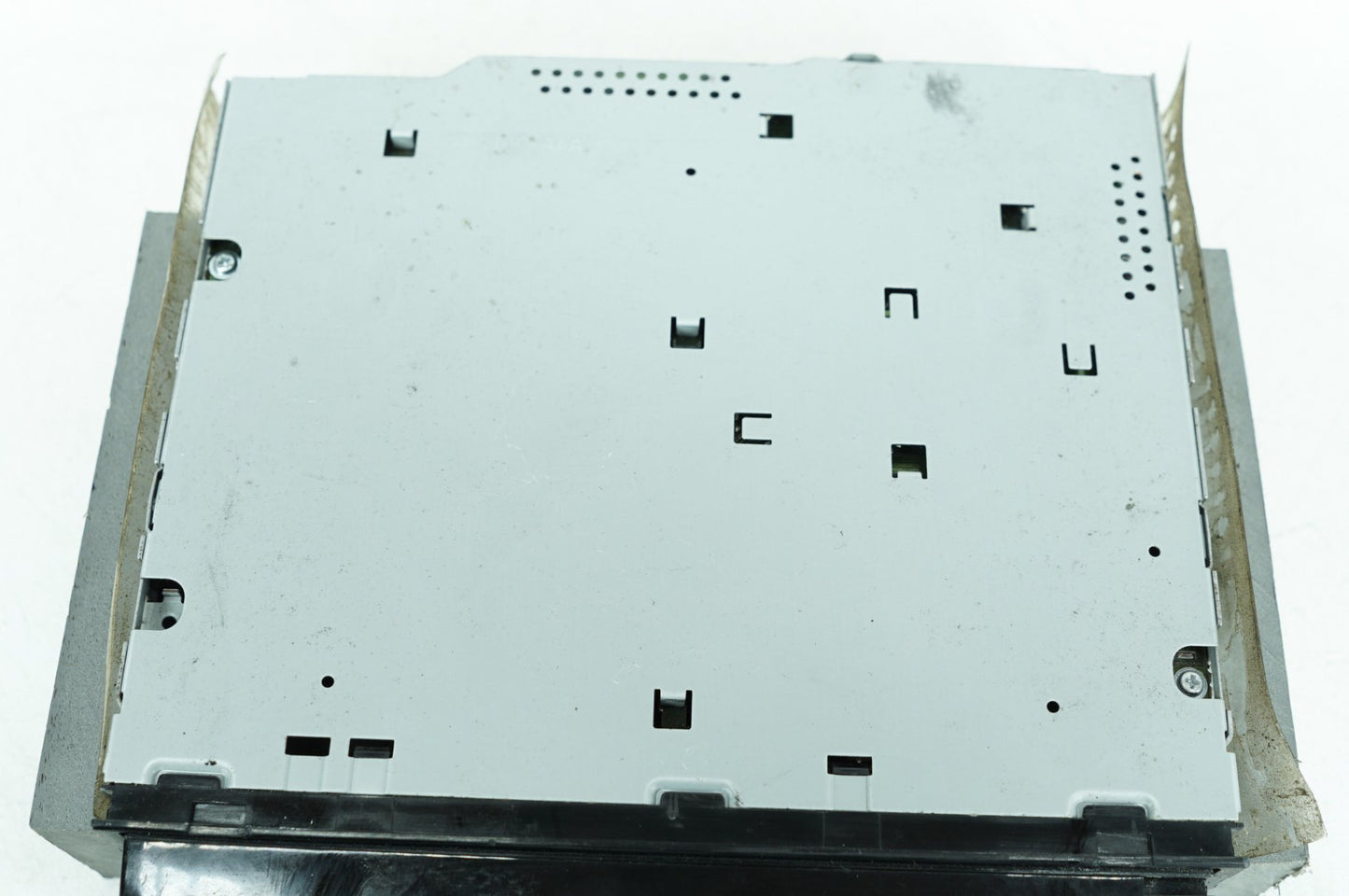 1999 - 2006 Harley-Davidson Touring Electra Glide CD Changer Radio Player KD-R670