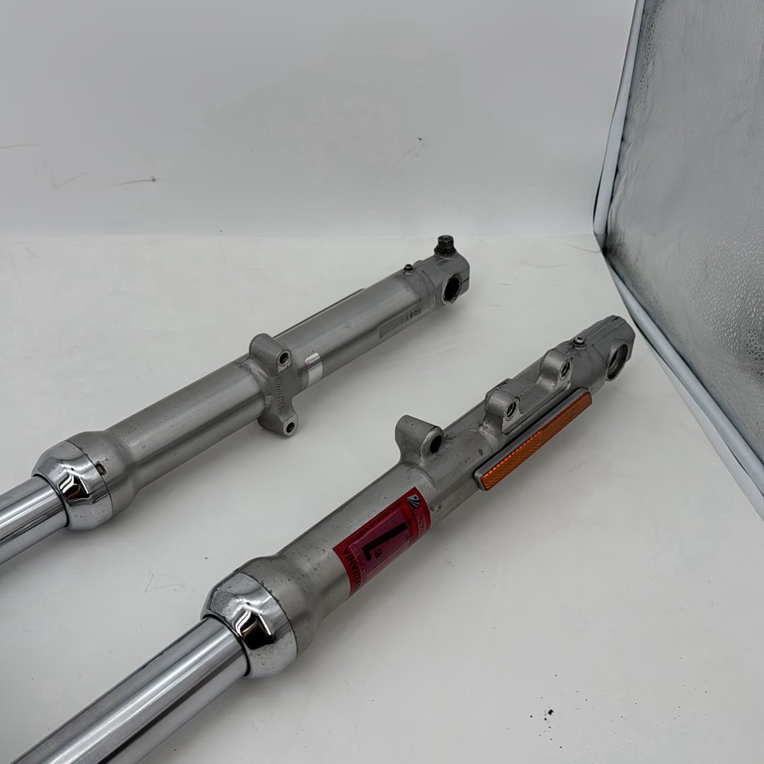1991 - 2003 Harley-Davidson Sportster Base 1200 Front Triple Tree Set & LH RH Fork Legs Sliders 45901-00