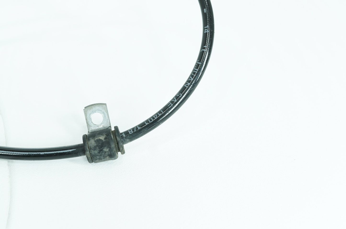 2007 - 2017 Harley-Davidson Dyna Street Bob Front Brake Hose Line Pipe NON-abs 45112-08A