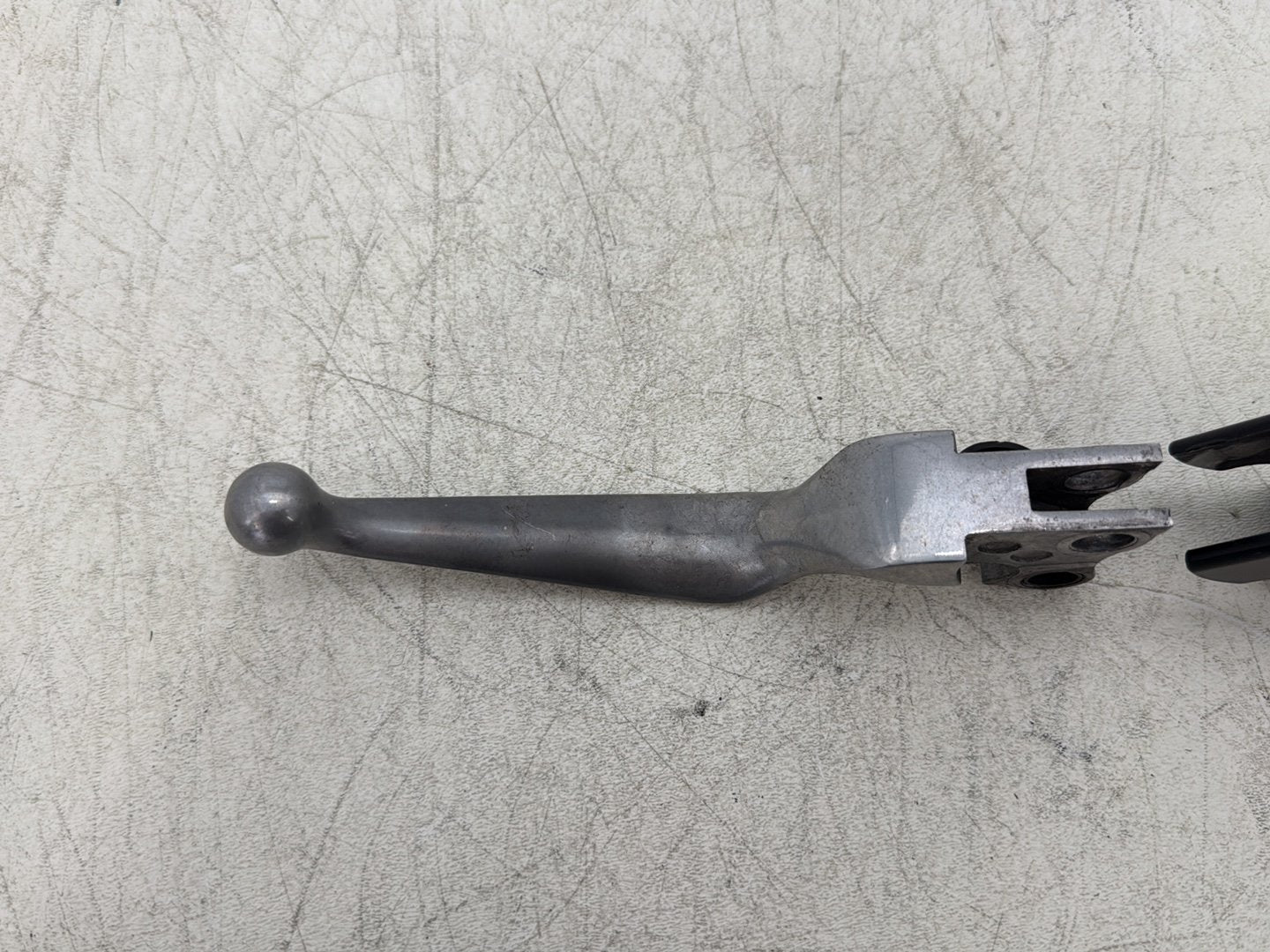 2007 Harley Touring FLHTC Electra Glide Classic OEM Front Left Hand Clutch Control Lever