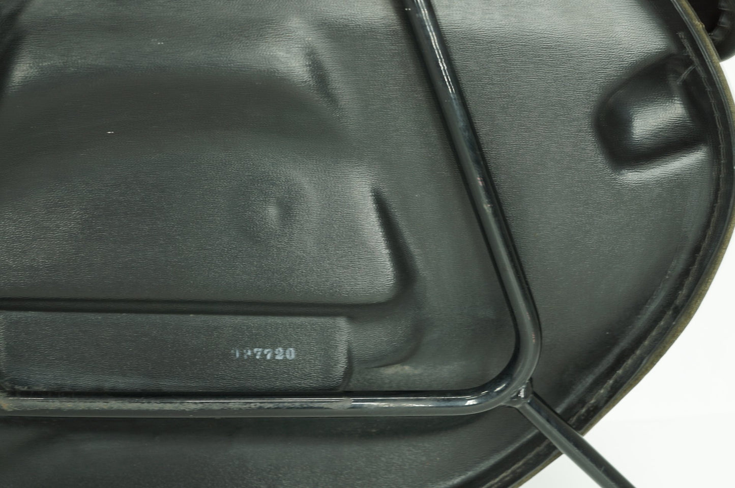 2007 - 2012 Harley-Davidson Softail Heritage Classic Rear Left Right Saddlebags Luggage Leather 90476-06A