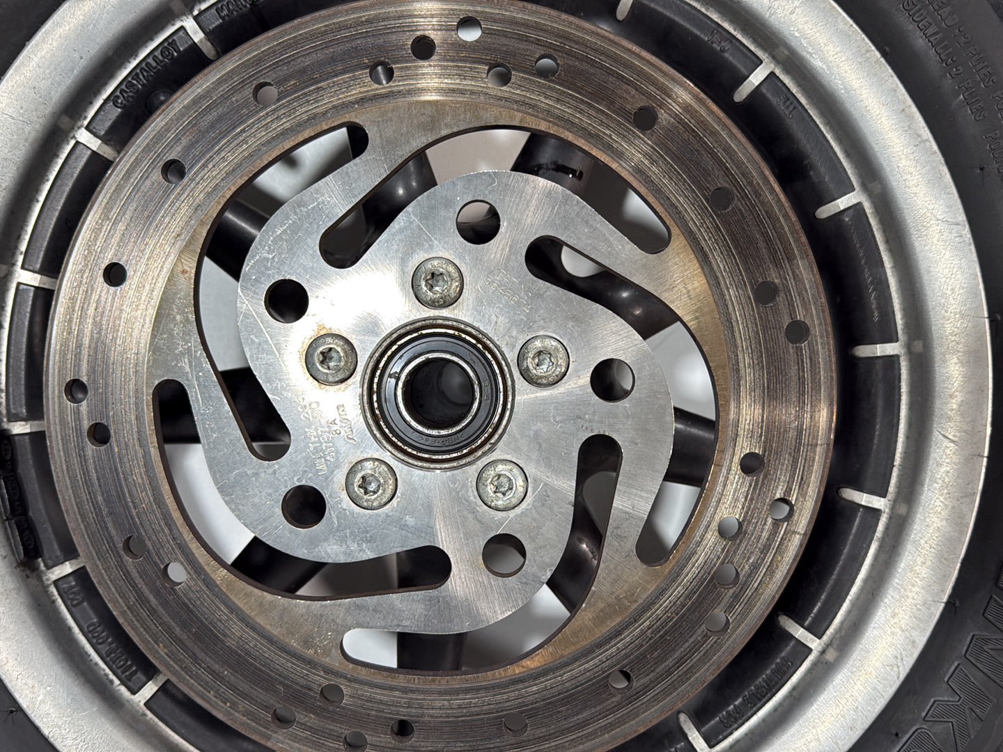 2007 Harley Touring FLHTCU Electra Glide Ultra OEM Front & Rear Wheel Rim Tire