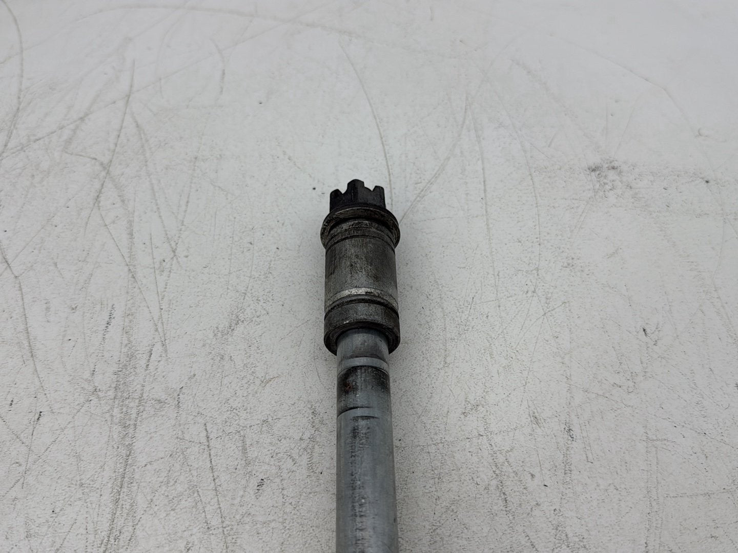 2000 Harley Touring FLHTCUI Electra Glide Ultra OEM Rear Wheel Axle Bolt Shaft