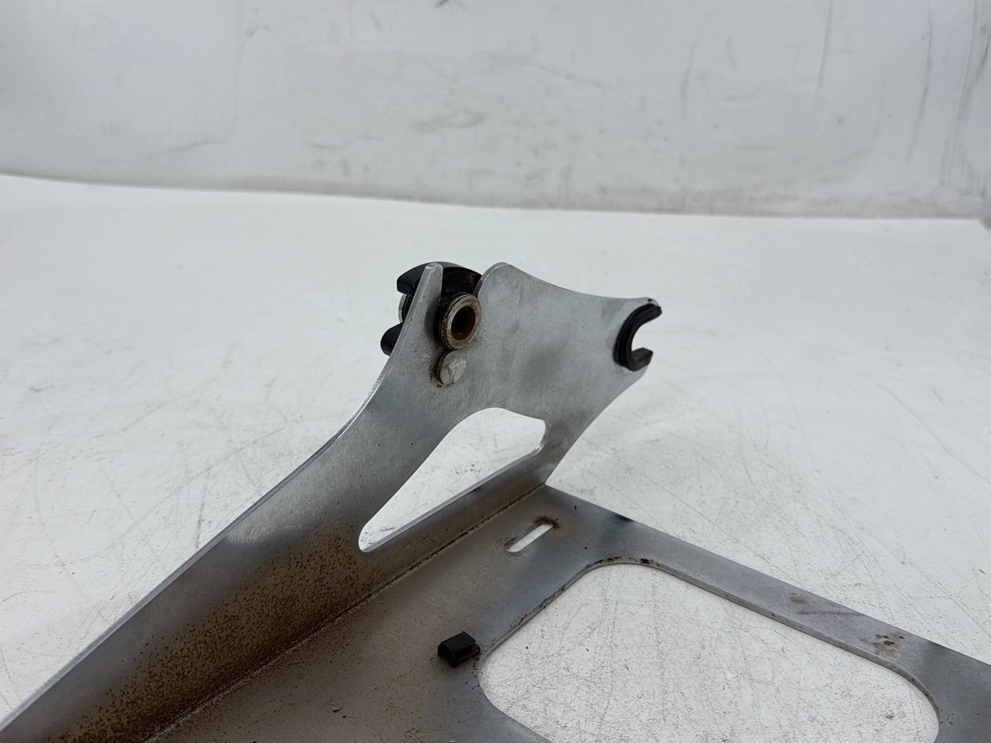 18 Harley Electra Glide Touring Ultra FLHTCU OEM Rear Tour Pak Lid Luggage Rack