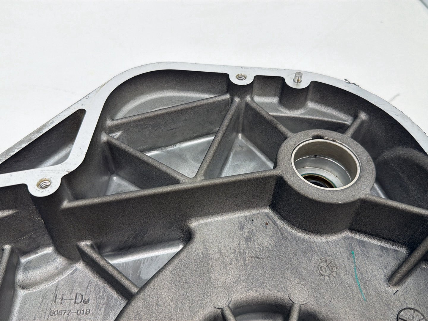 1999 - 2006 Harley-Davidson Touring Road King Inner Primary Clutch Cover 60677-01B