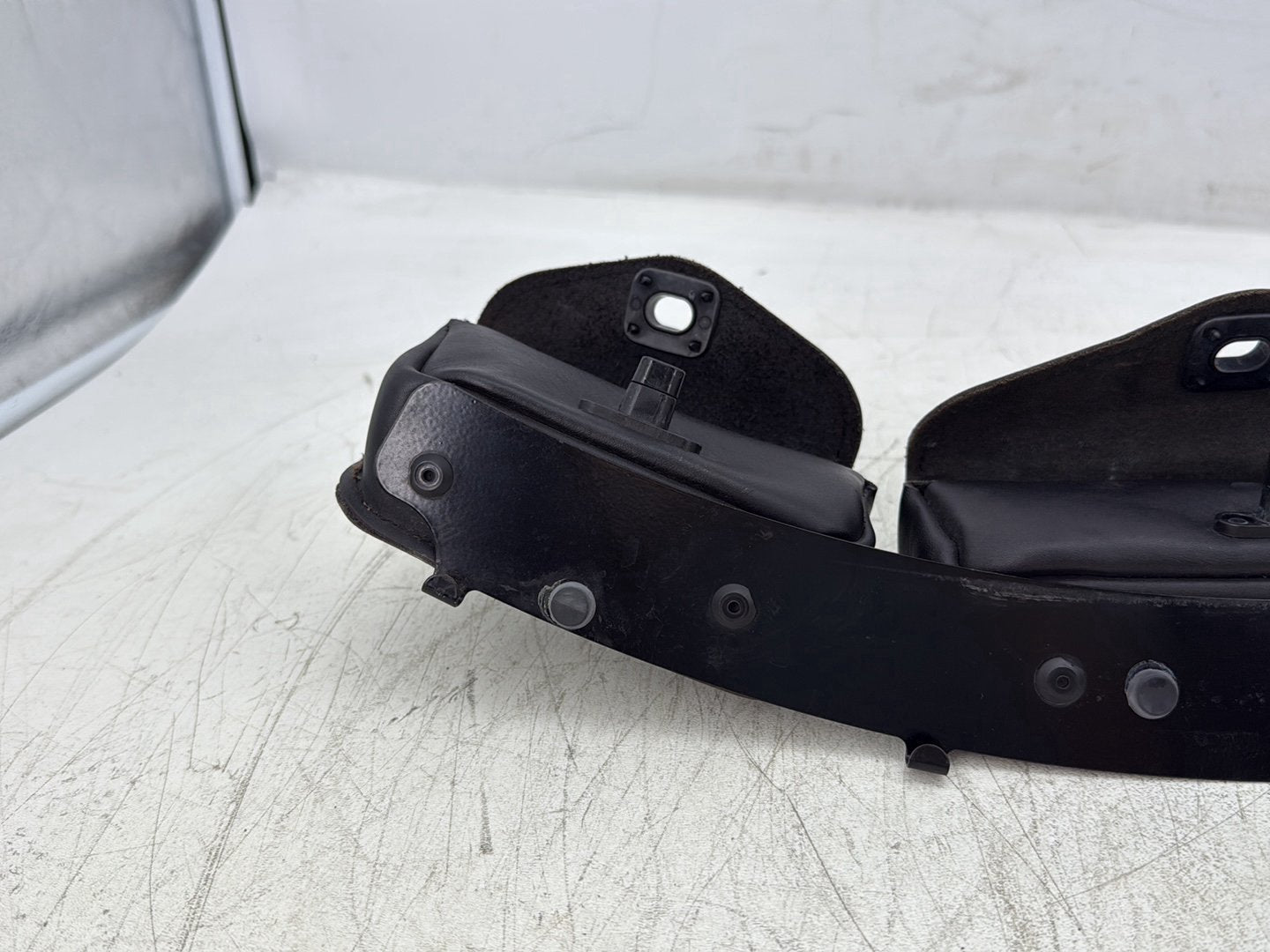 1998 Harley Touring FLHTCUI Electra Glide Ultra OEM Front Onboard Tool Bag Leather Storage