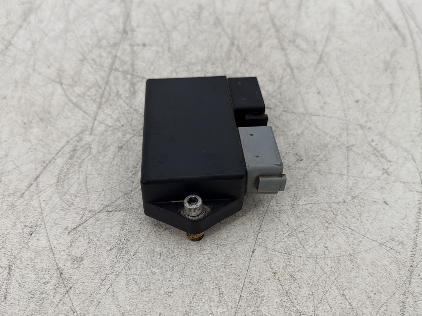 2000 Harley Softail FLSTC Heritage Classic OEM Ignition Computer Module Igniter CDI