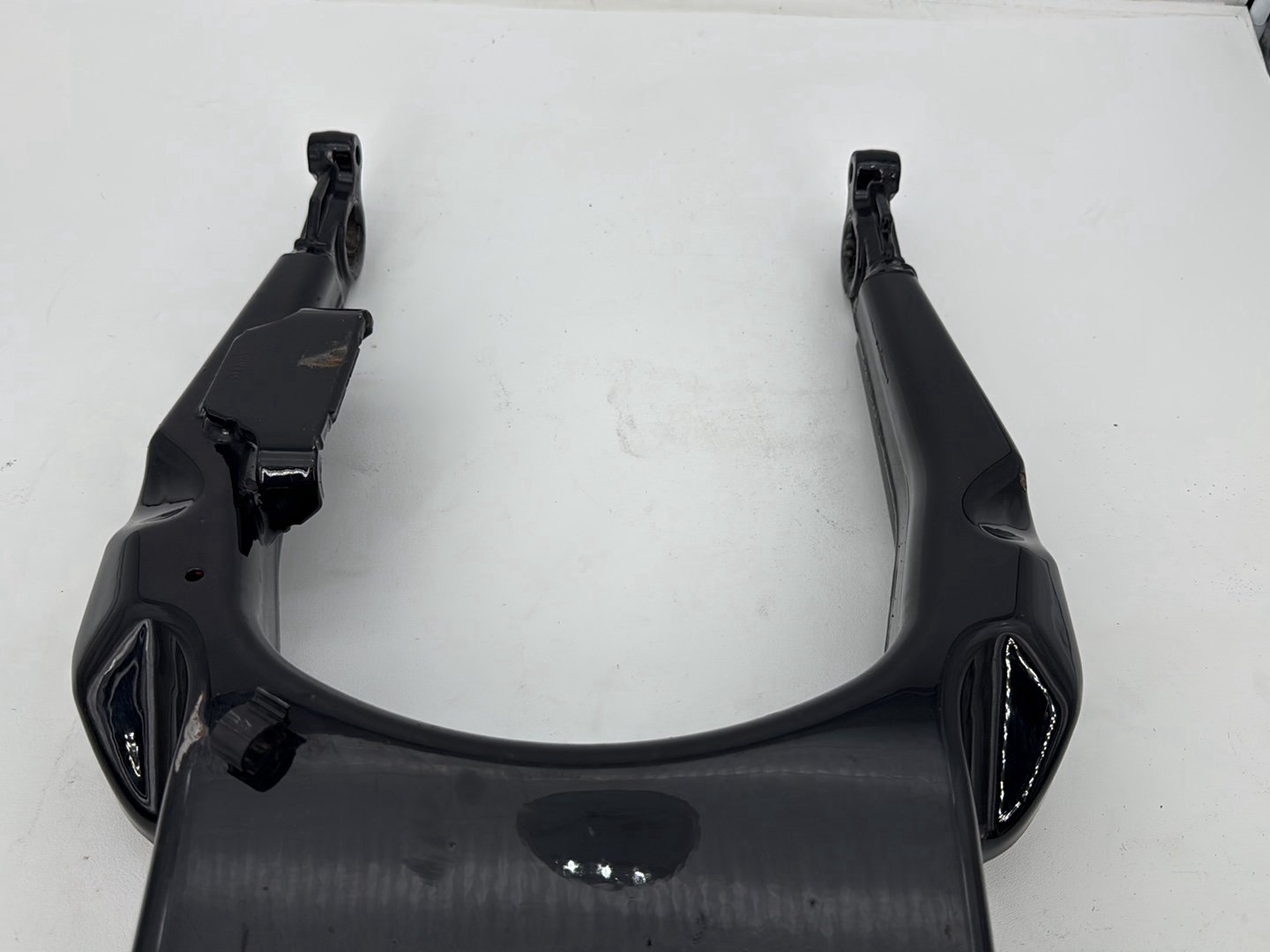 2011 Harley Road King Touring FLHRC Classic OEM Rear Fork Swingarm Swing Arm