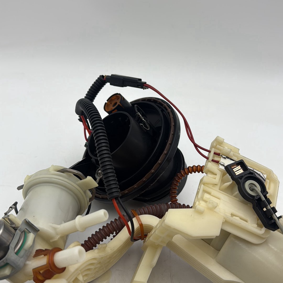2007 - 2012 Harley-Davidson Touring Electra Glide Classic Gas Gasoline Fuel Petrol Pump Sending 62908-08
