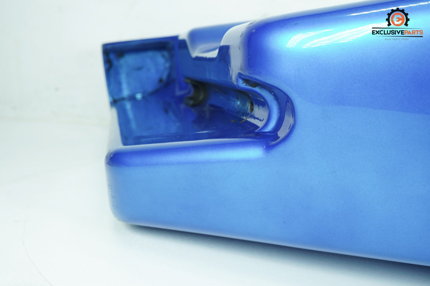 1980 - 1998 Harley-Davidson Touring Electra Glide Classic Left 1 Saddlebag Luggage NO Key 91852-88