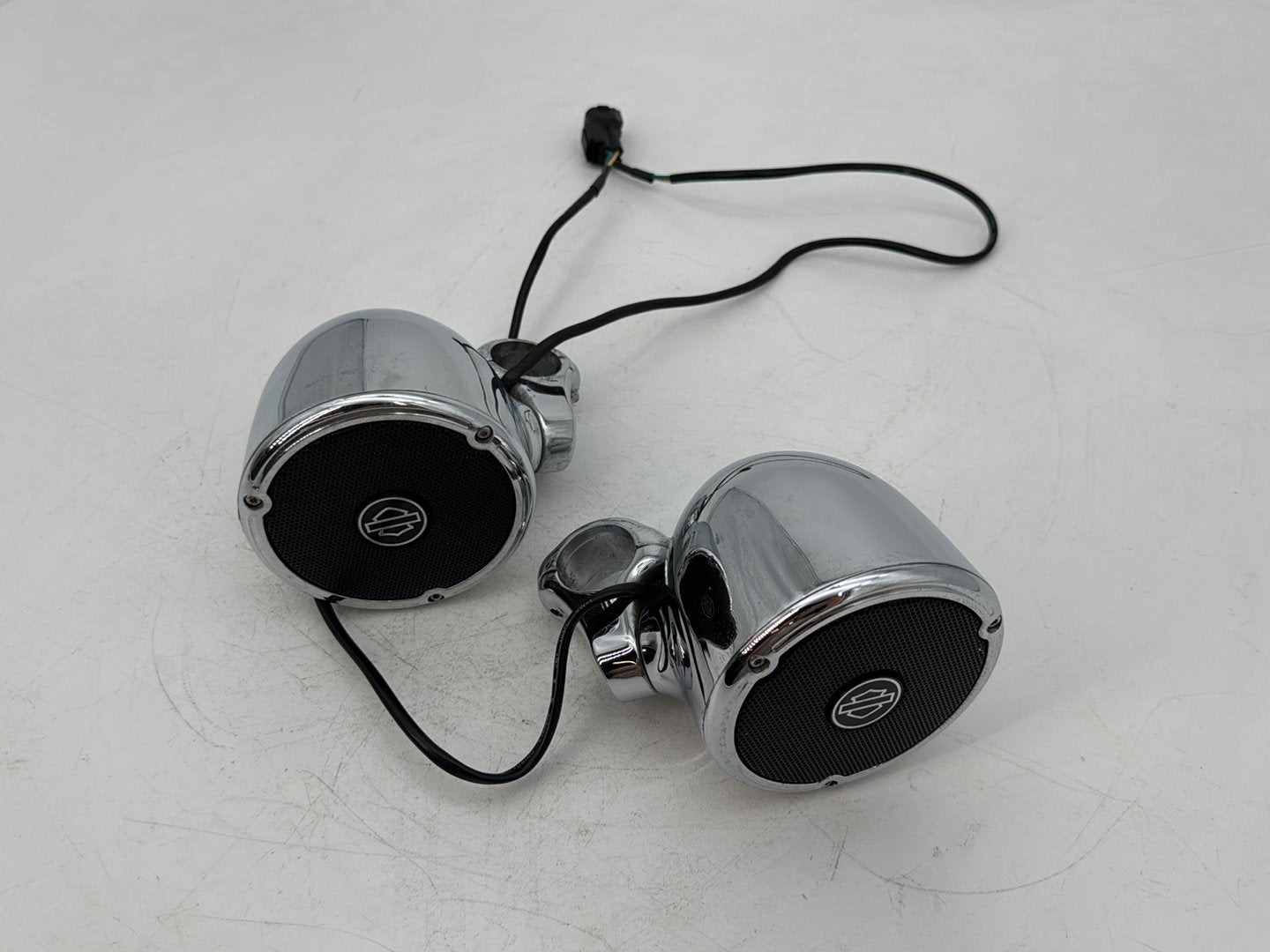 1999 - 2006 Harley-Davidson Touring Road King Classic Left Right Sound Audio Speakers 76262-08A